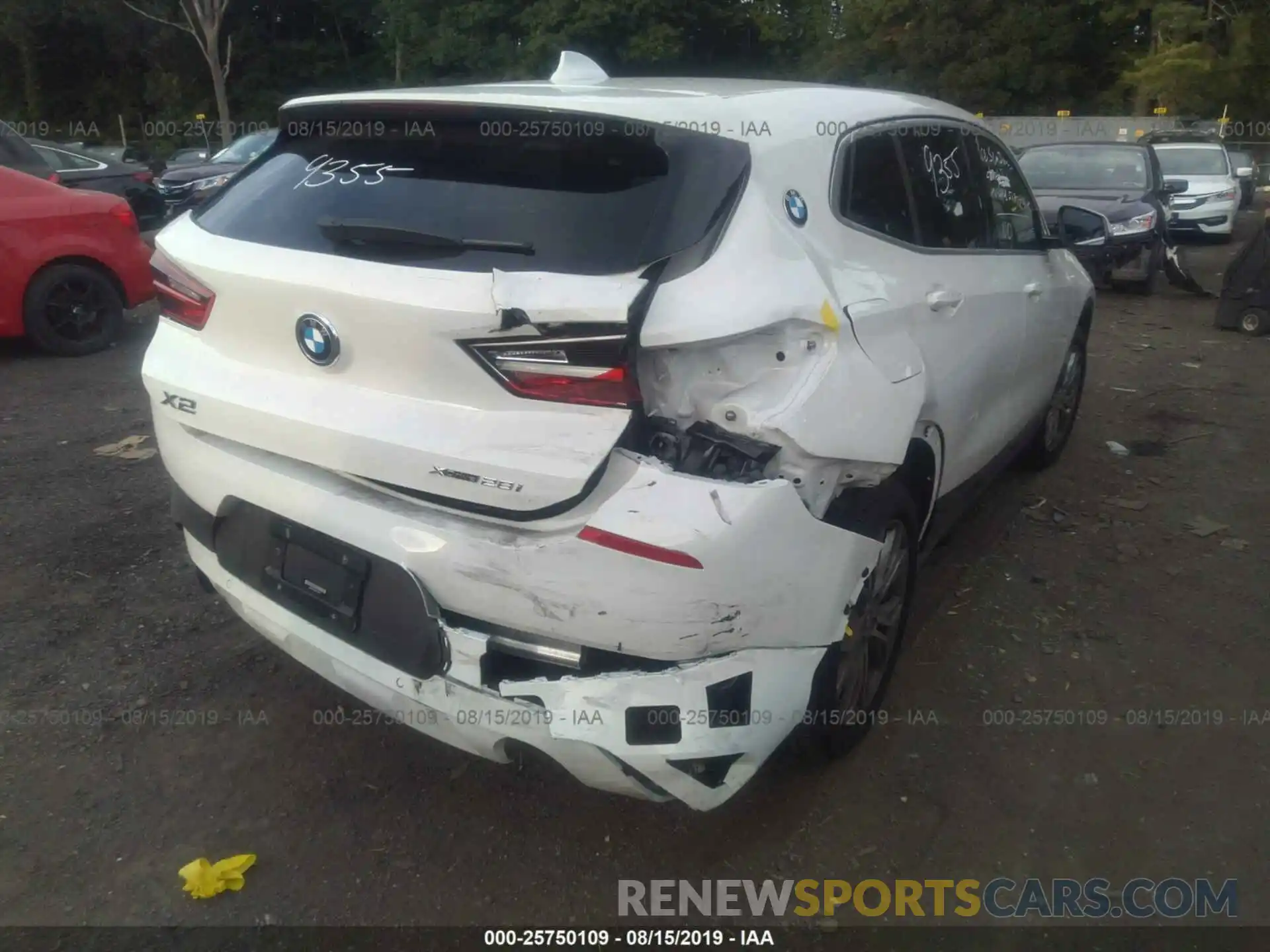 6 Photograph of a damaged car WBXYJ5C53KEF82871 BMW X2 2019