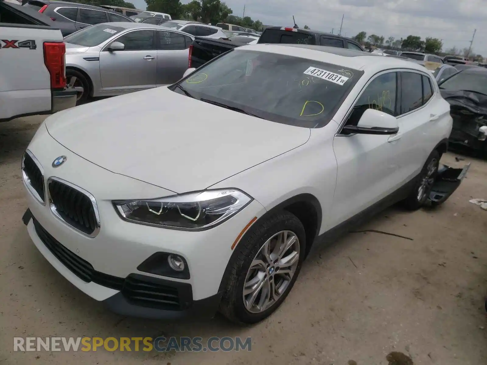 2 Photograph of a damaged car WBXYH9C01L5R63687 BMW X2 2020