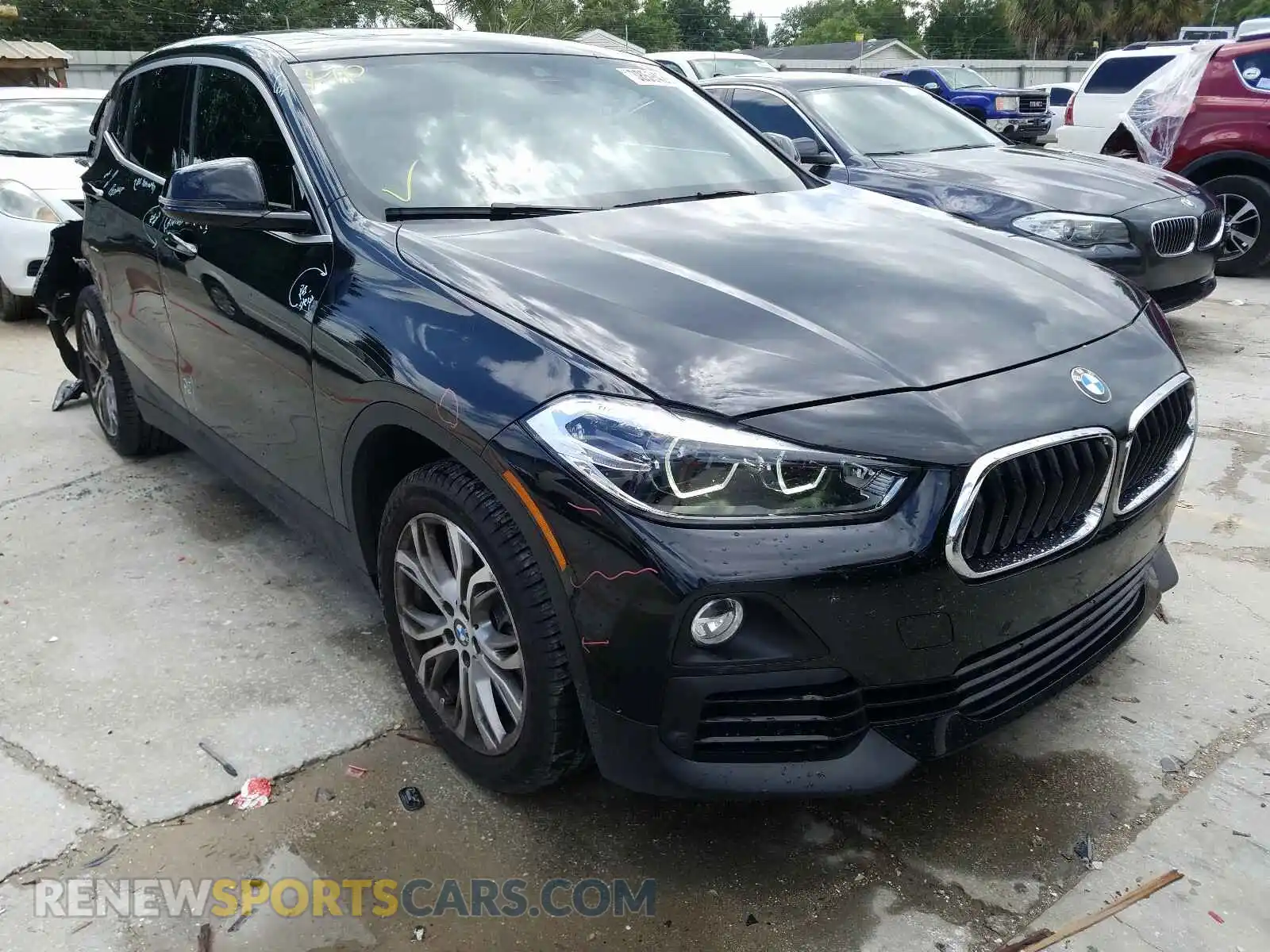 1 Photograph of a damaged car WBXYH9C02L5P19935 BMW X2 2020