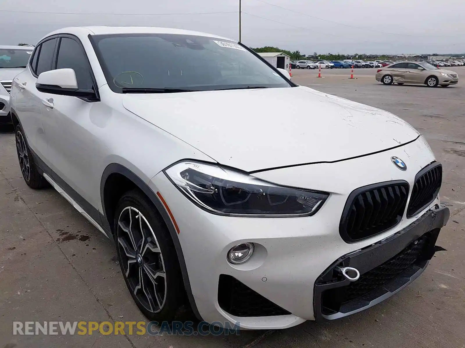 1 Photograph of a damaged car WBXYH9C02L5P50196 BMW X2 2020