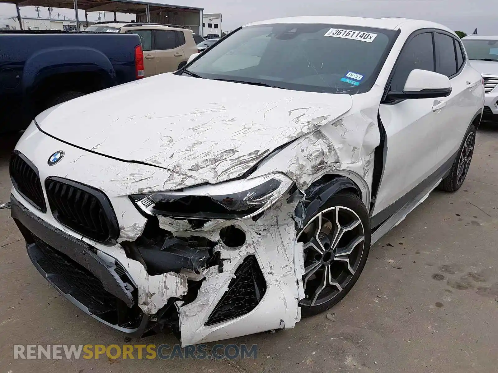 2 Photograph of a damaged car WBXYH9C02L5P50196 BMW X2 2020