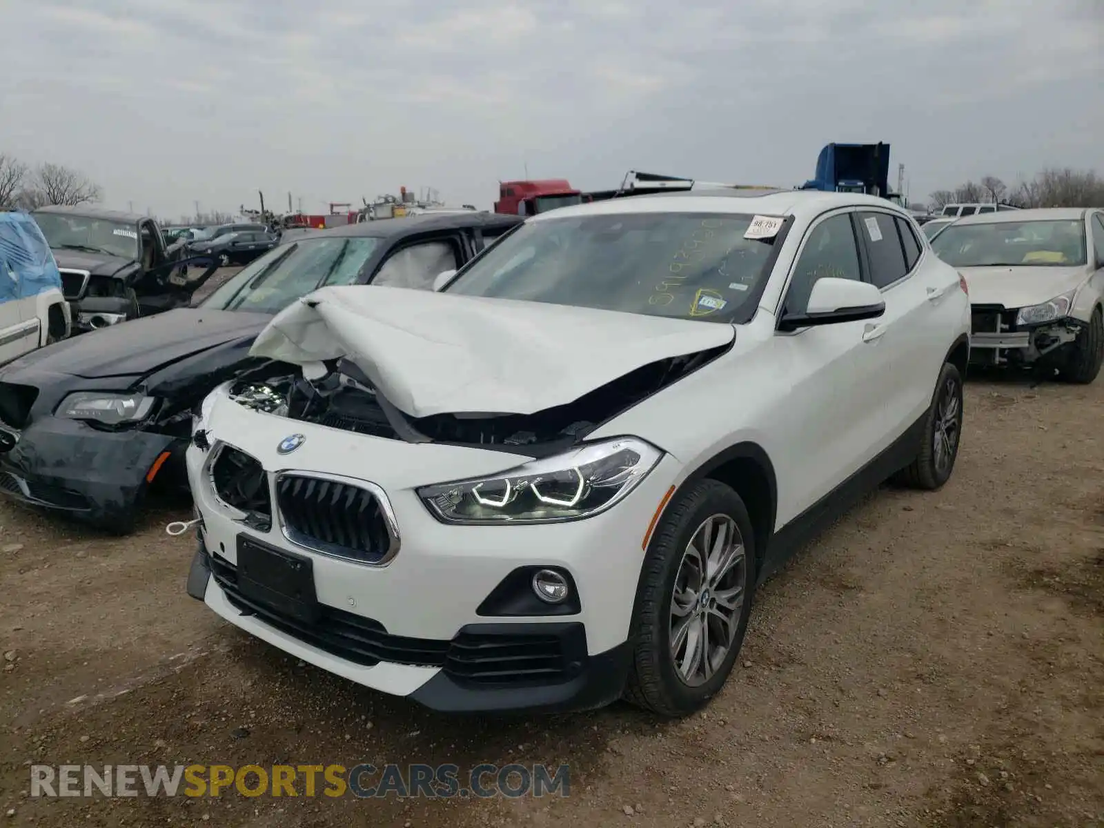 2 Photograph of a damaged car WBXYH9C04L5P15692 BMW X2 2020