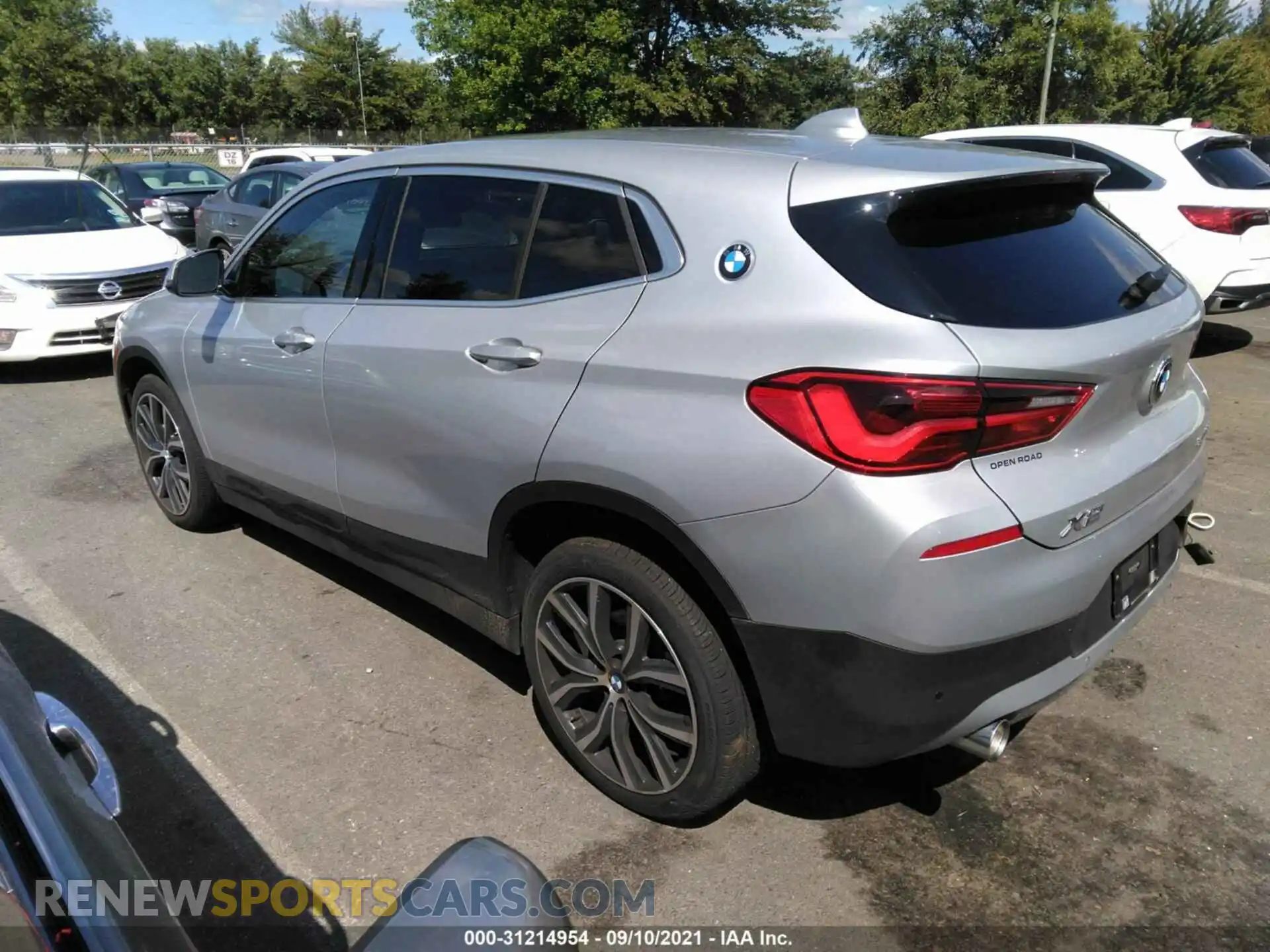 3 Photograph of a damaged car WBXYJ1C00L5P73496 BMW X2 2020