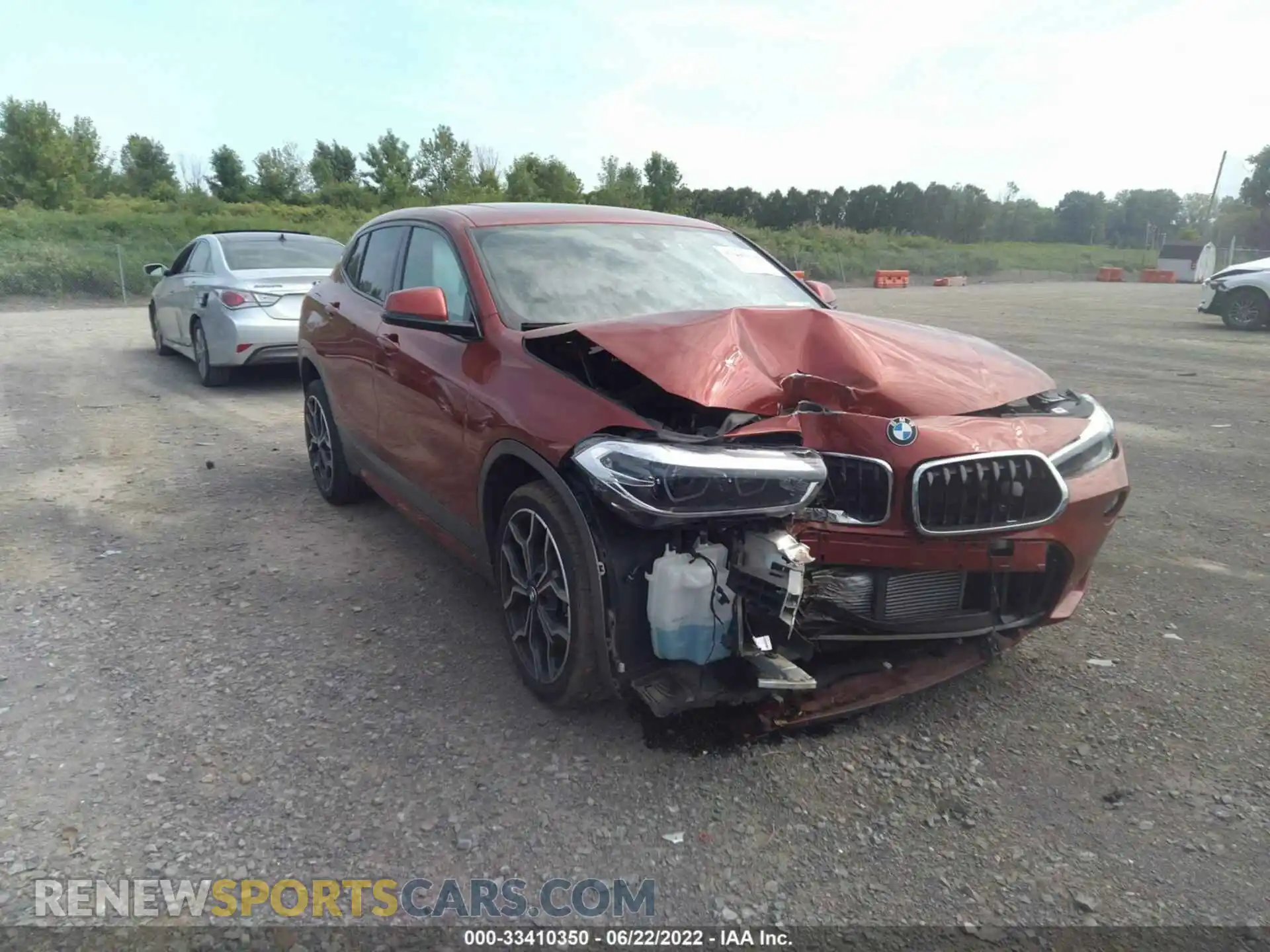1 Photograph of a damaged car WBXYJ1C02L5P49152 BMW X2 2020