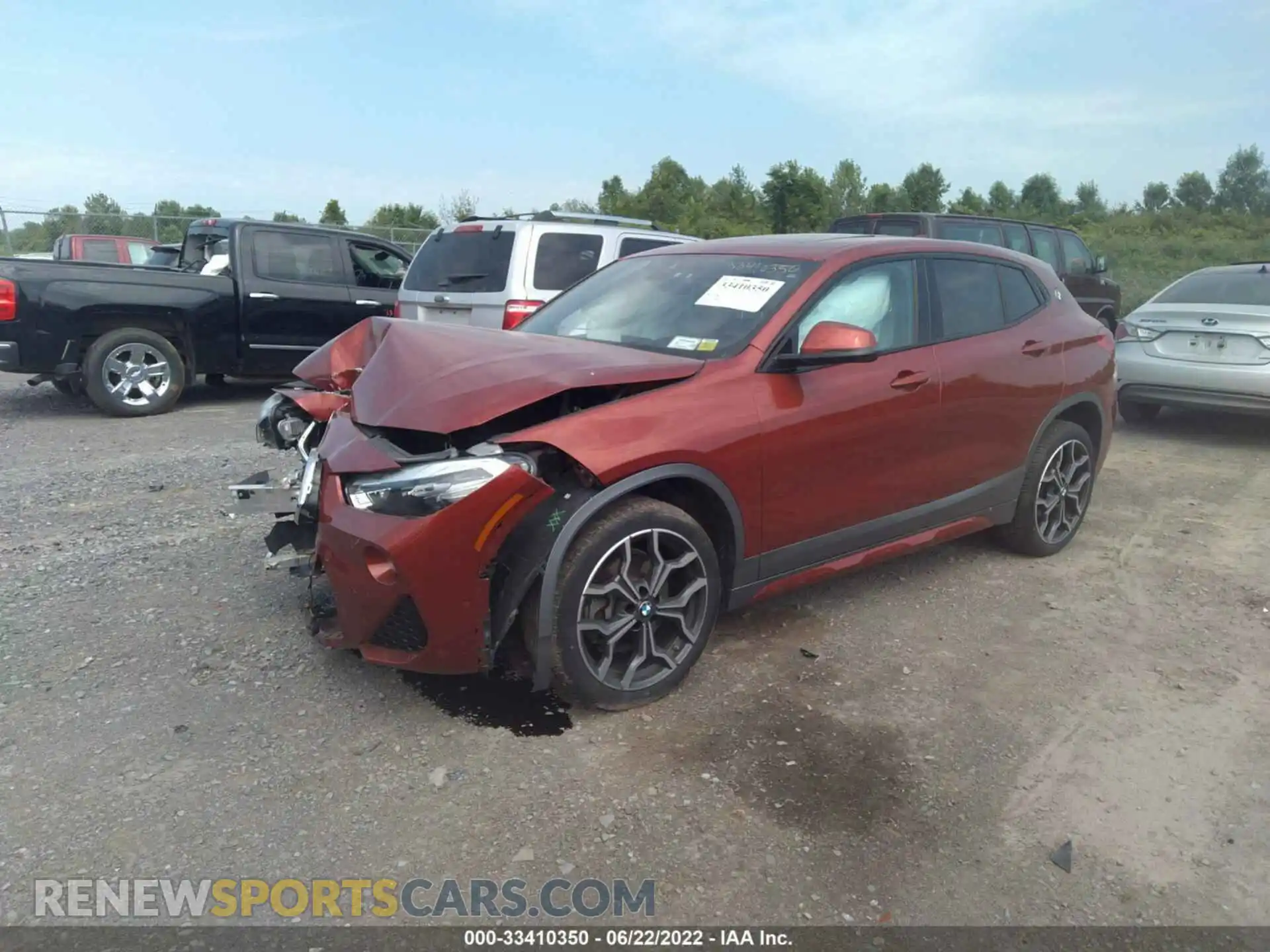 2 Photograph of a damaged car WBXYJ1C02L5P49152 BMW X2 2020