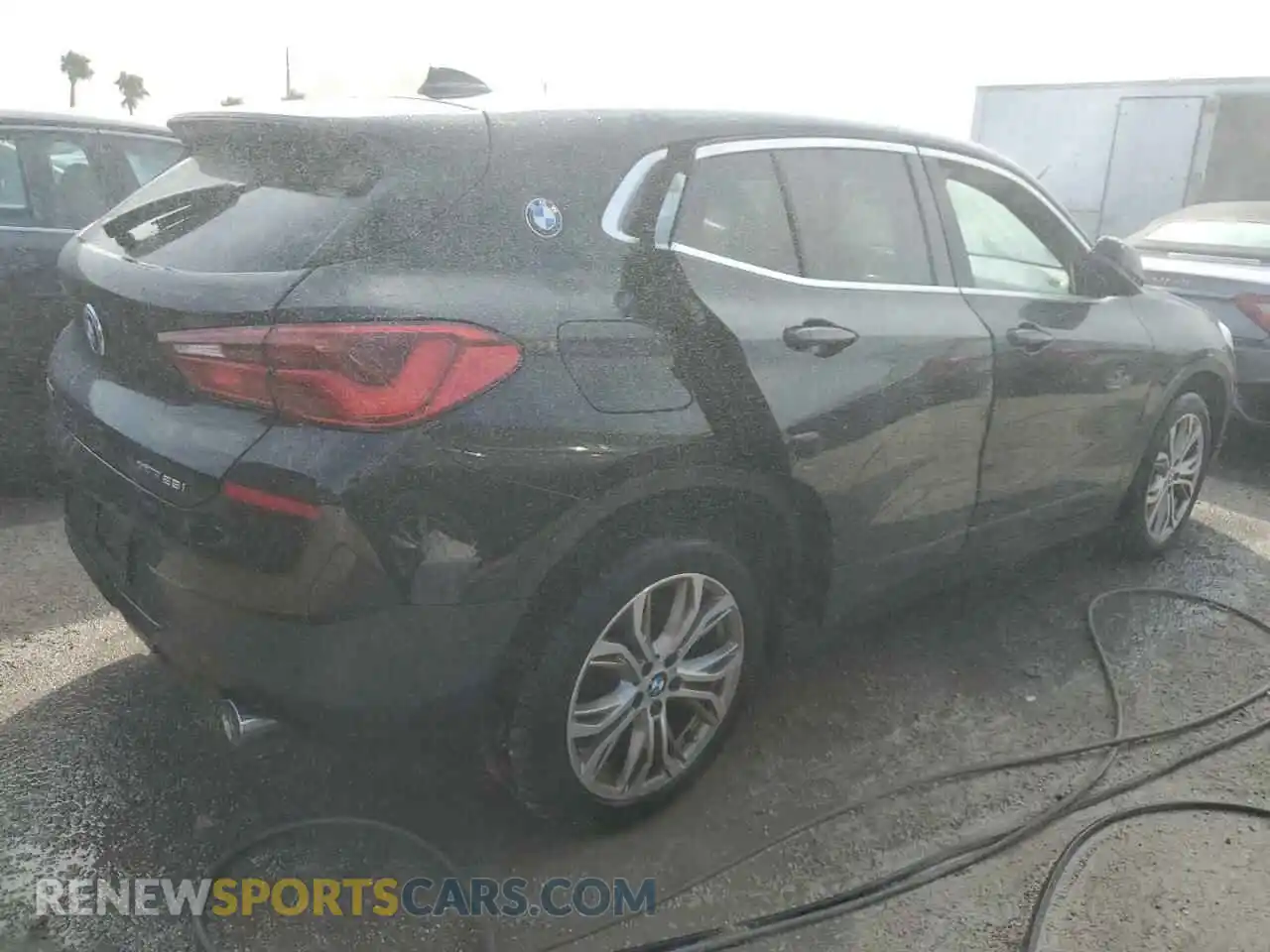 3 Photograph of a damaged car WBXYJ1C04L5P33986 BMW X2 2020