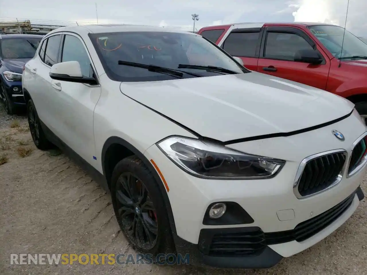 1 Photograph of a damaged car WBXYJ1C05L5P35620 BMW X2 2020