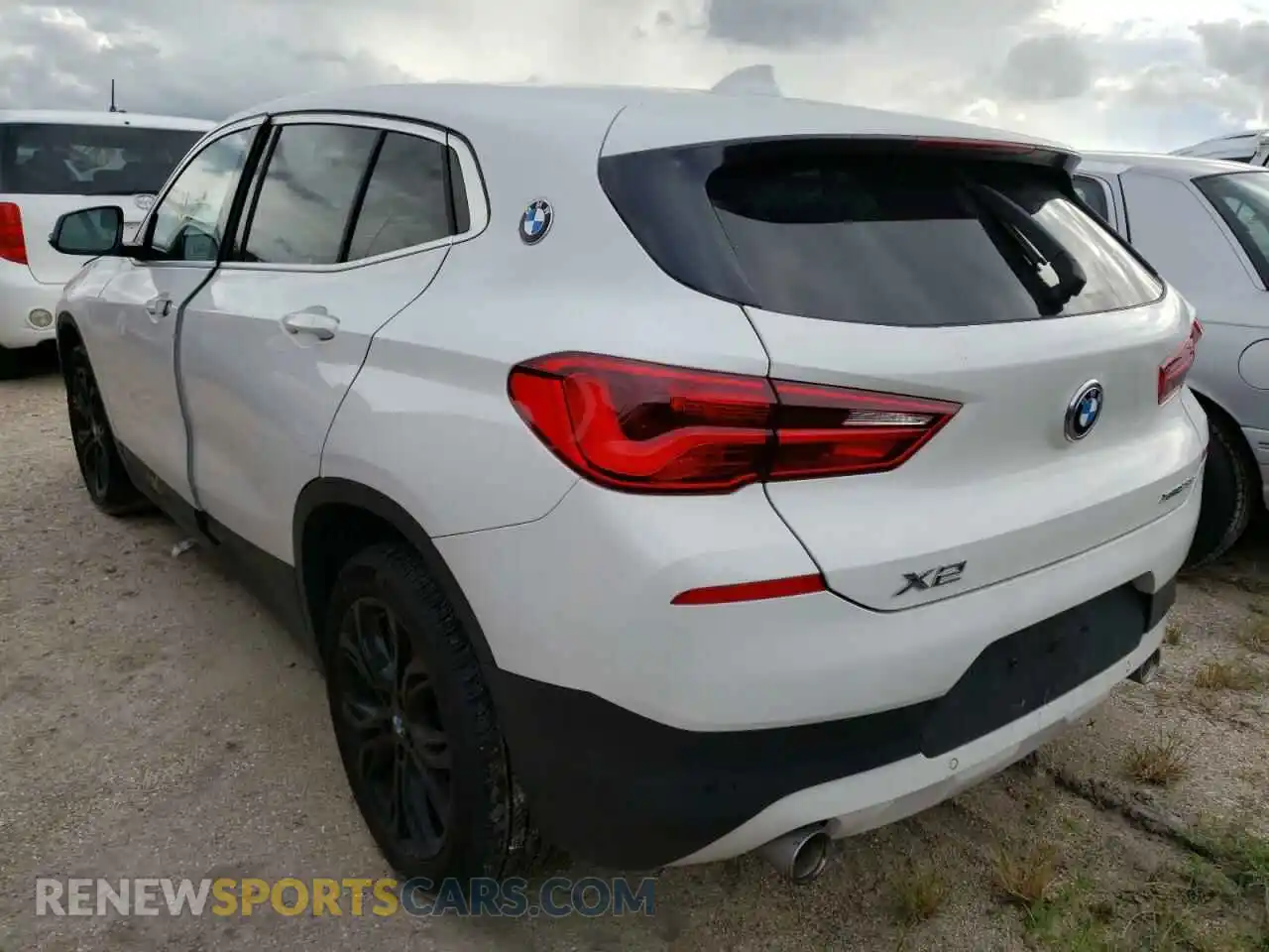 3 Photograph of a damaged car WBXYJ1C05L5P35620 BMW X2 2020
