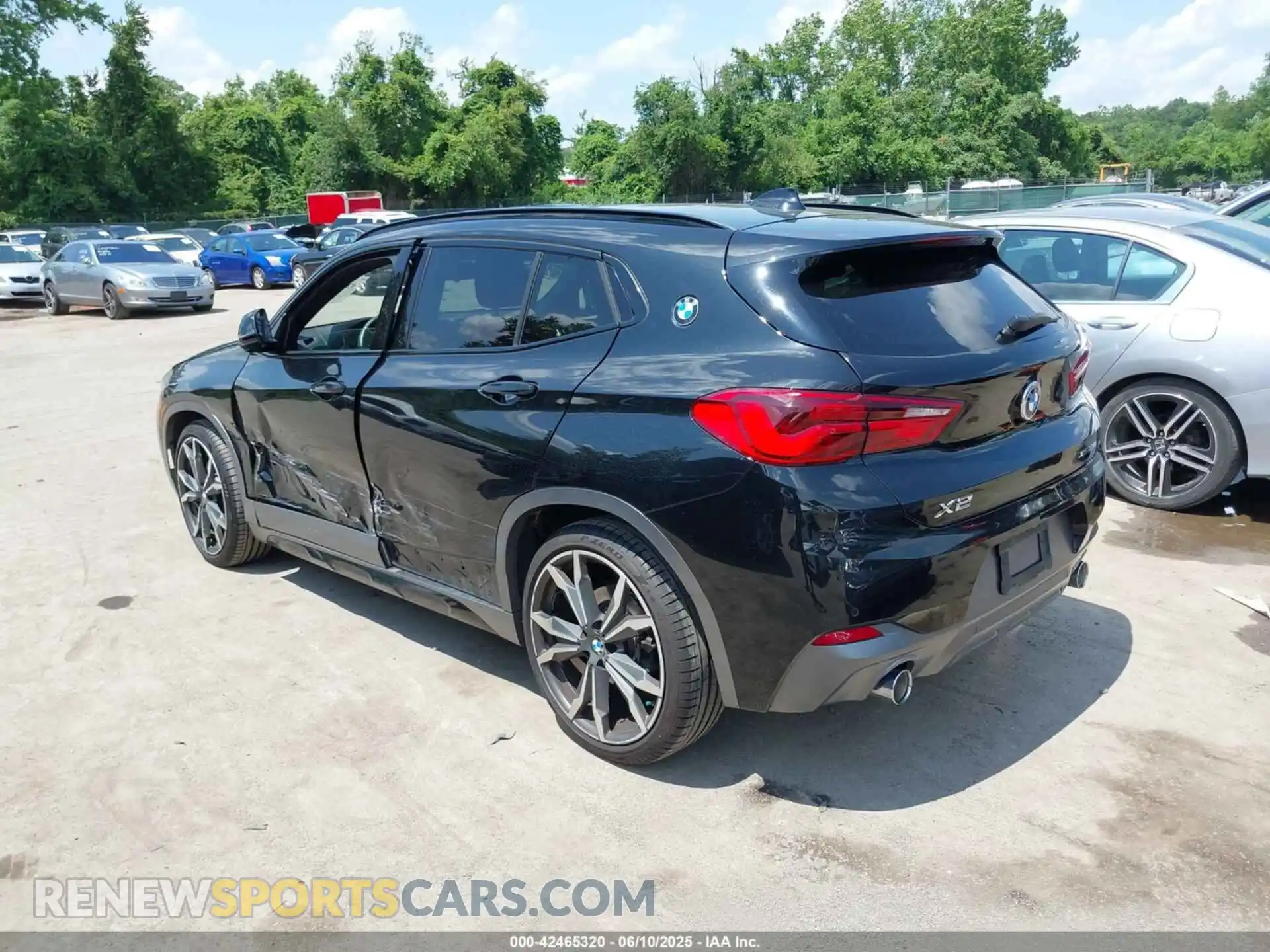 3 Photograph of a damaged car WBXYJ1C06L5P48974 BMW X2 2020