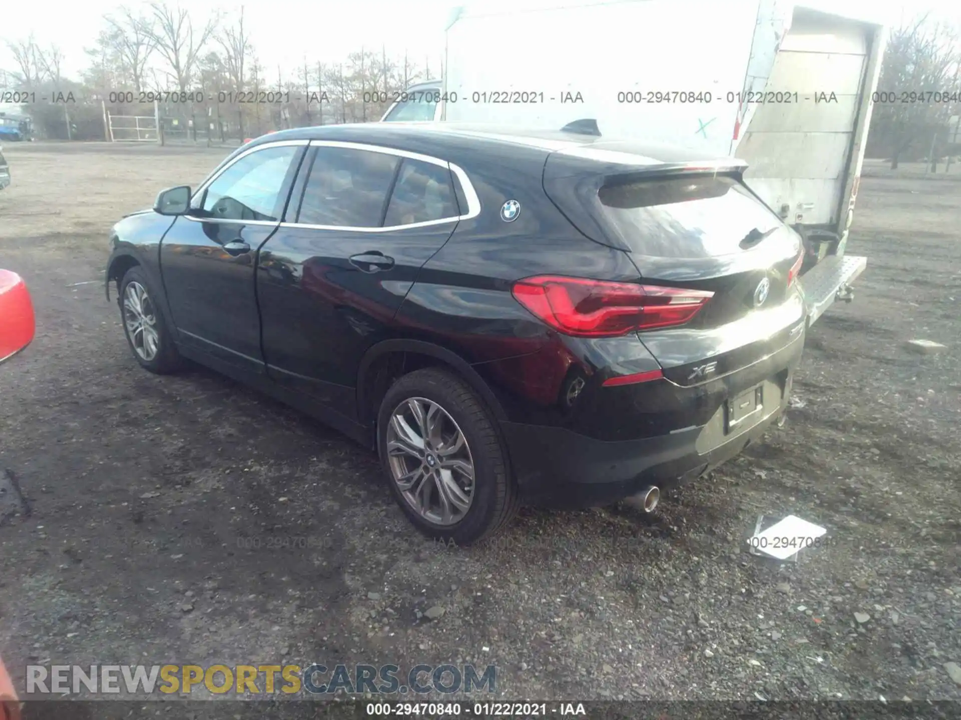 3 Photograph of a damaged car WBXYJ1C06L5R50732 BMW X2 2020
