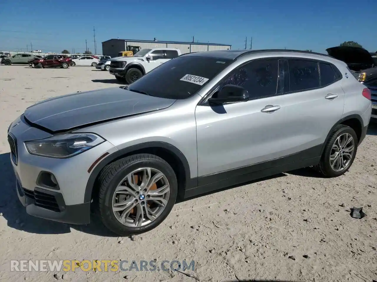 1 Photograph of a damaged car WBXYJ1C08L5P25499 BMW X2 2020