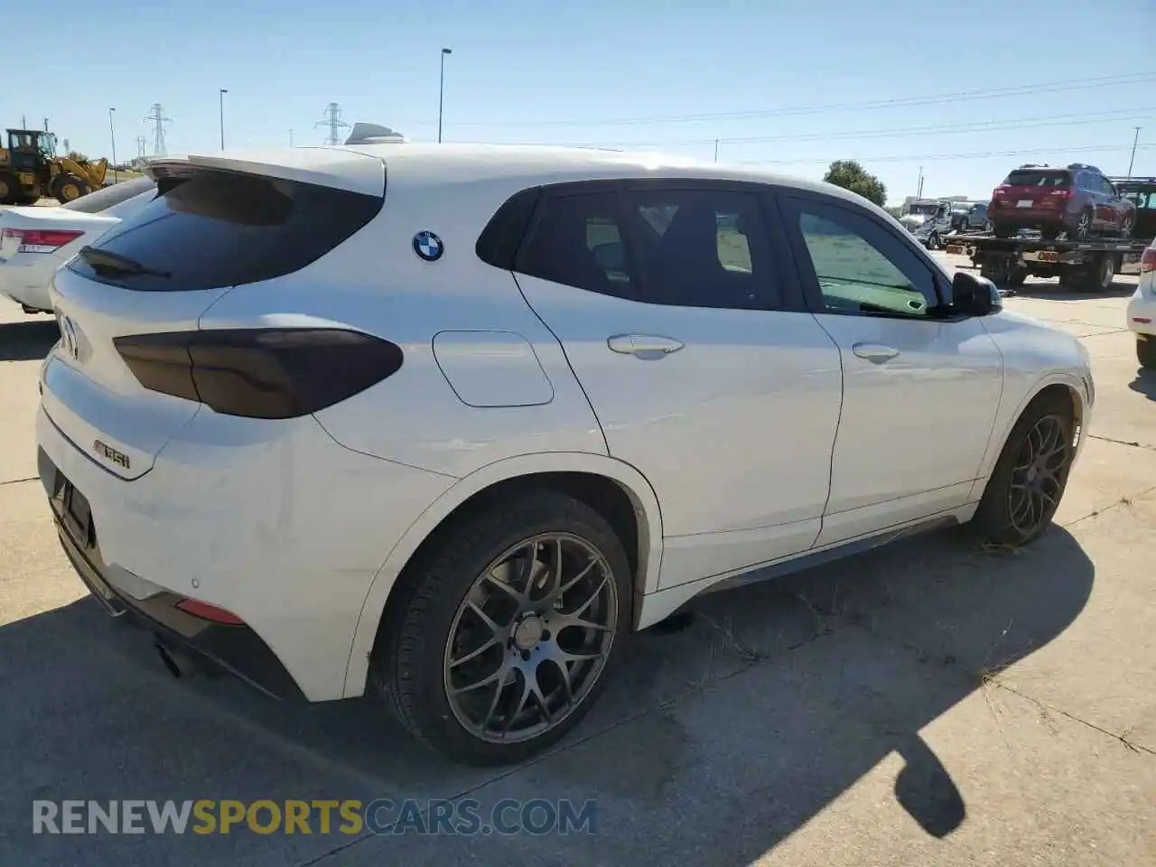 3 Фотография поврежденного автомобиля WBXYN1C00L5P75642 BMW X2 2020