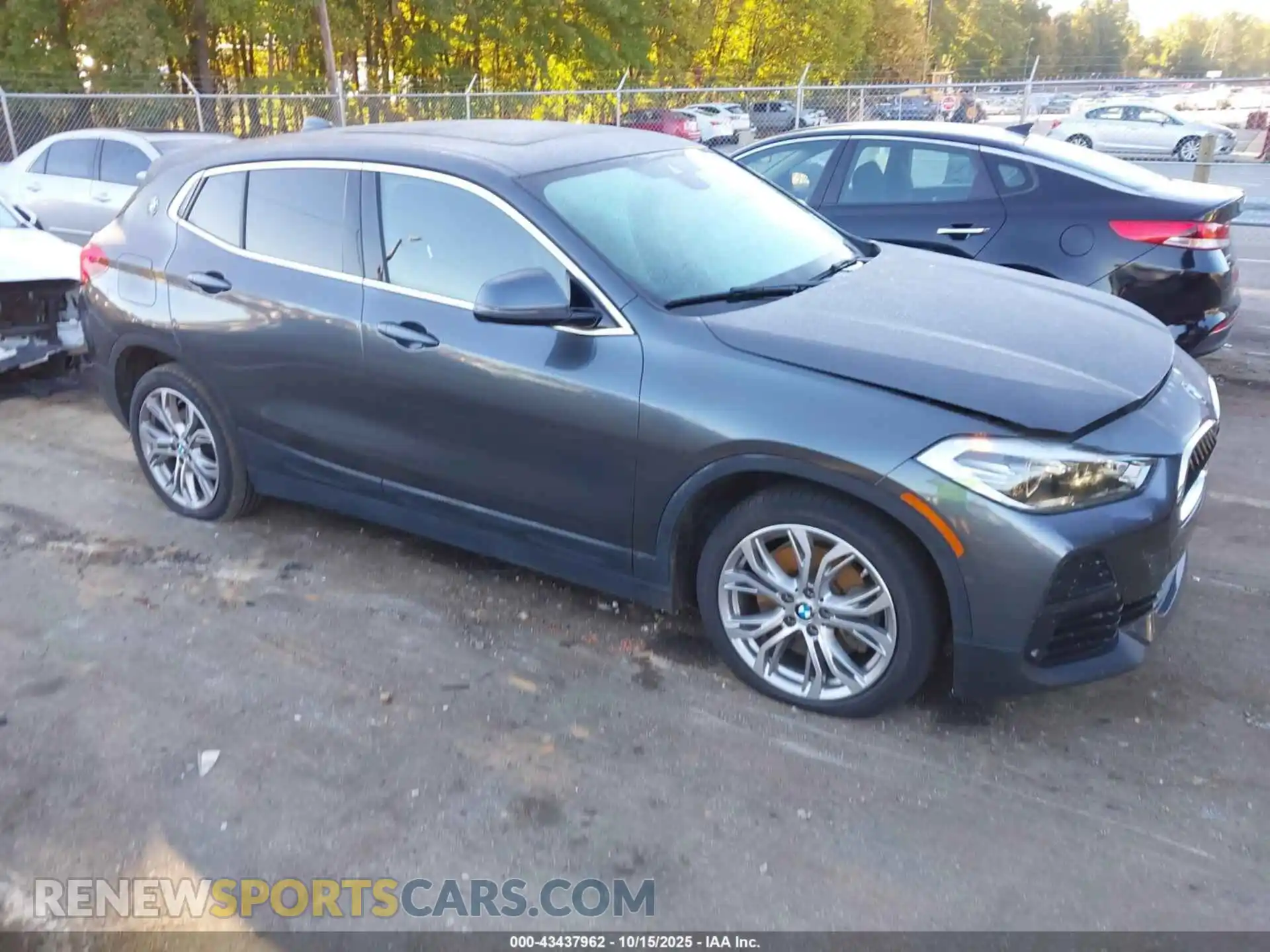 1 Photograph of a damaged car WBXYH9C02M5S43171 BMW X2 2021