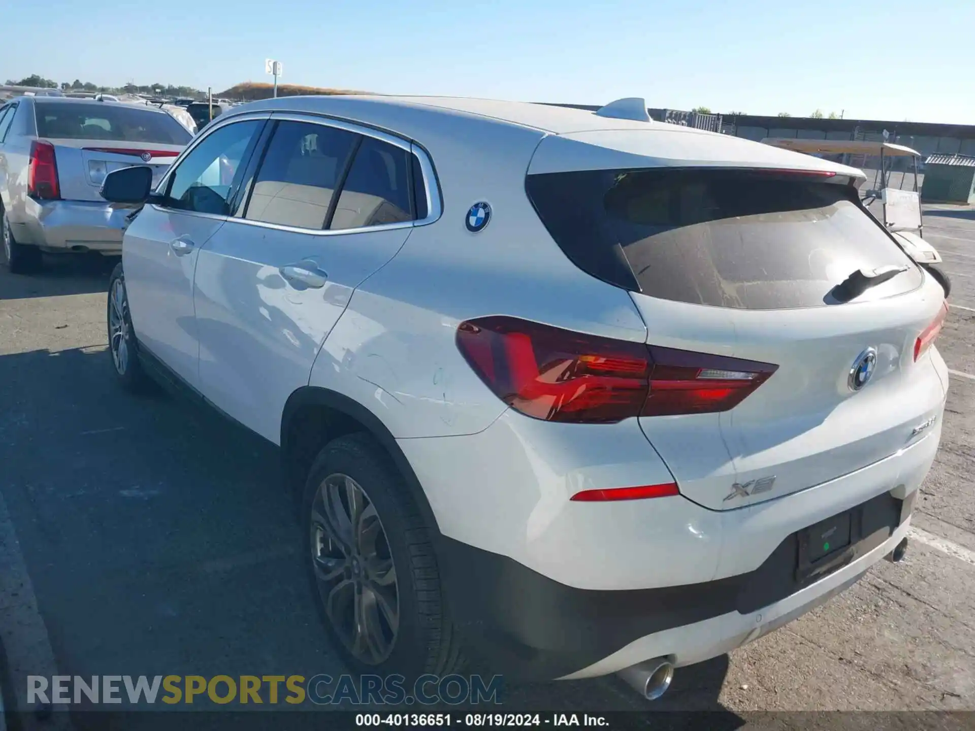 3 Photograph of a damaged car WBXYH9C04M5S46329 BMW X2 2021