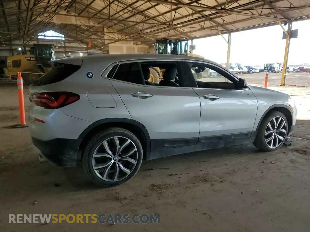 3 Photograph of a damaged car WBXYH9C07M5T03462 BMW X2 2021