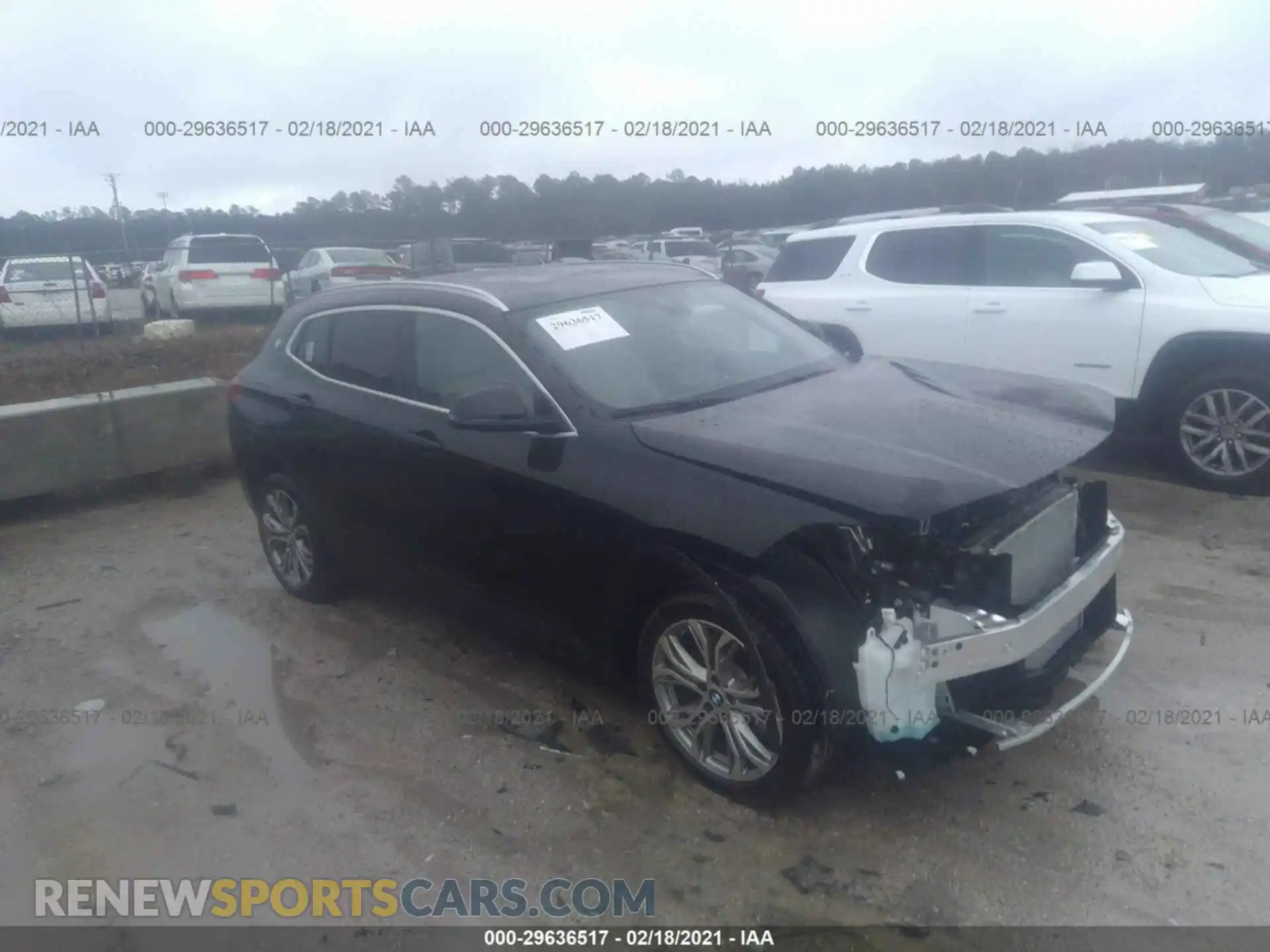 1 Photograph of a damaged car WBXYH9C0XM5S13156 BMW X2 2021