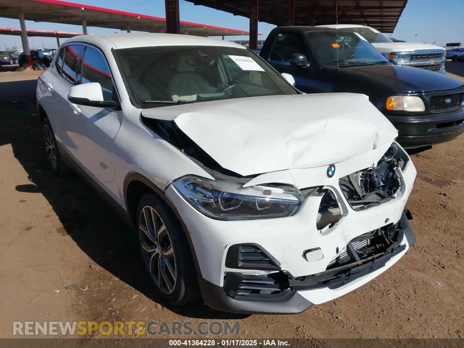 1 Photograph of a damaged car WBXYH9C0XM5S19815 BMW X2 2021