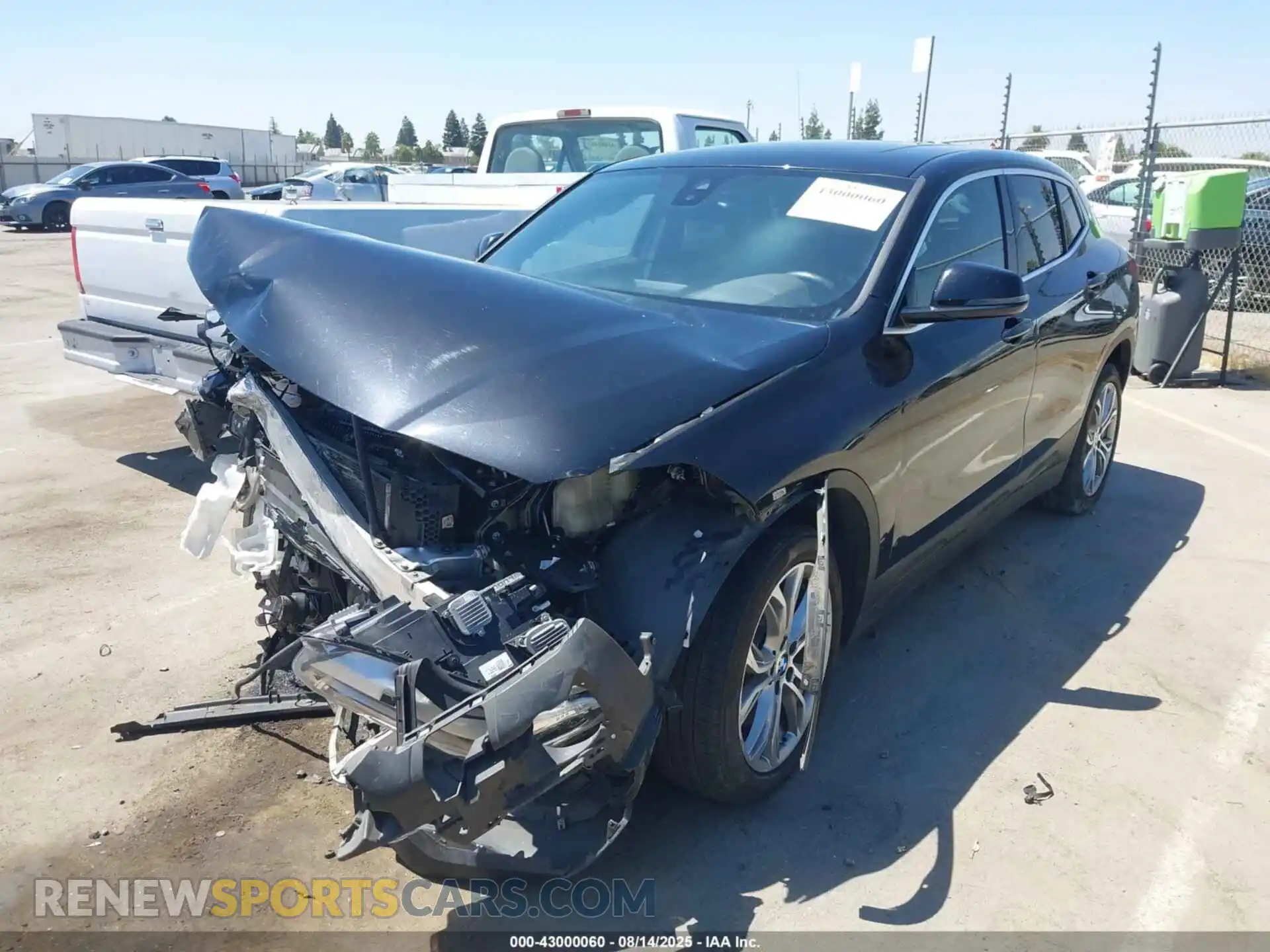 2 Фотография поврежденного автомобиля WBXYJ1C03M5T04582 BMW X2 2021