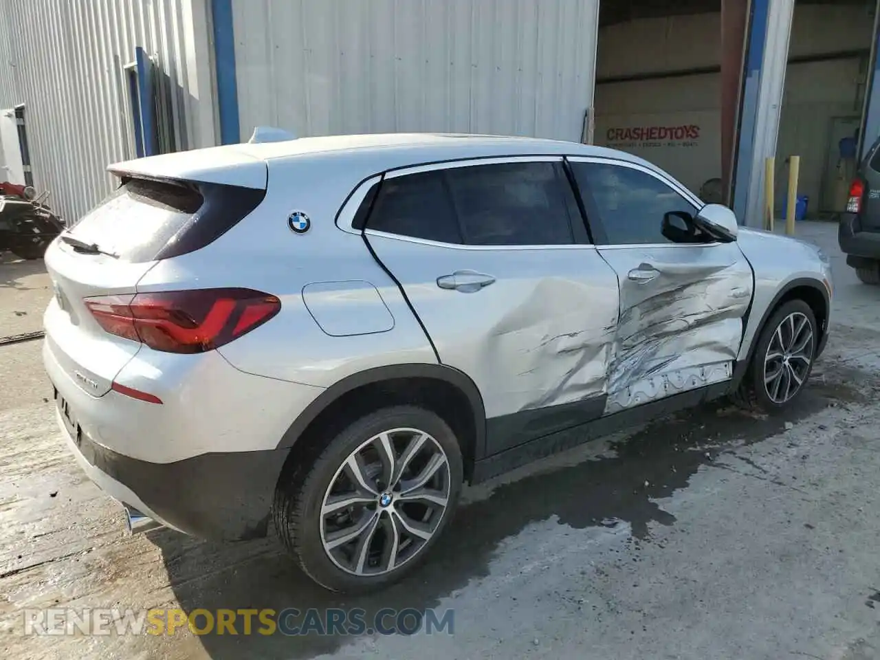 3 Photograph of a damaged car WBXYJ1C07M5S52616 BMW X2 2021