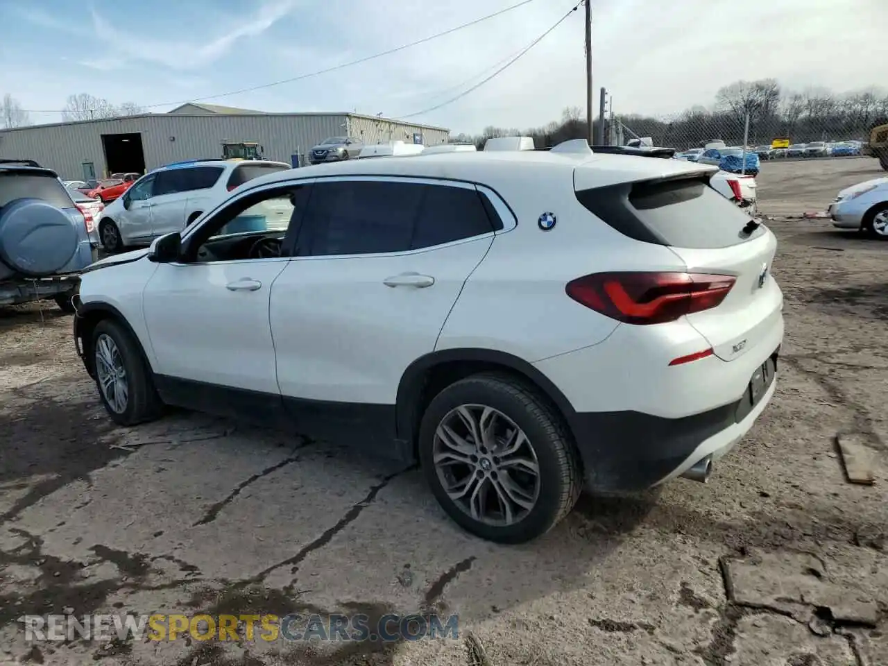 2 Photograph of a damaged car WBXYH9C03N5U27844 BMW X2 2022