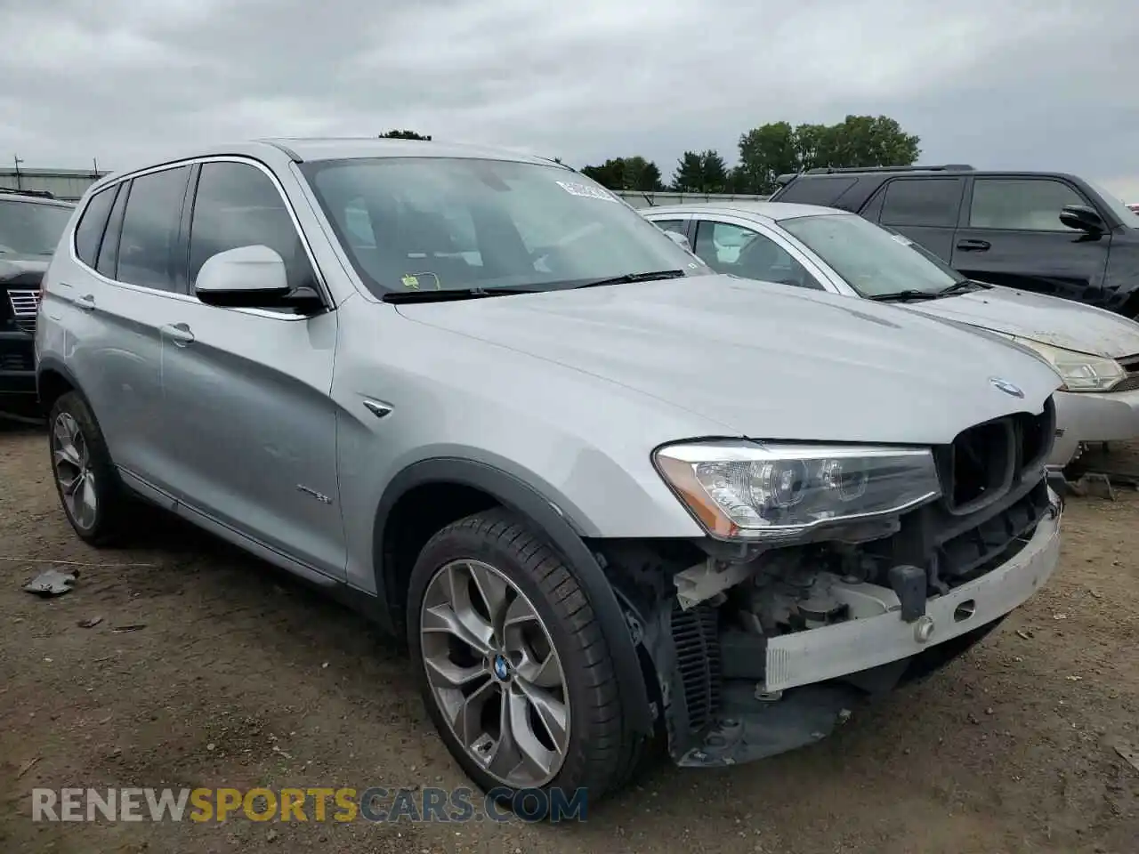 1 Фотография поврежденного автомобиля 5UXWX9C3XH0T19240 BMW X3 2017