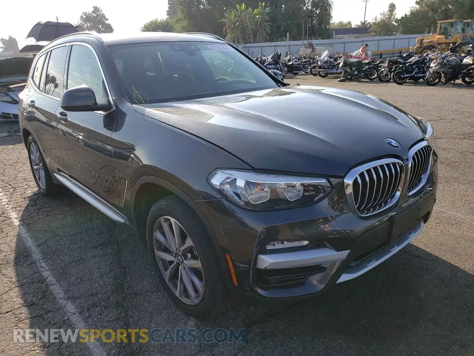 1 Photograph of a damaged car 5UXTR7C50KLF32452 BMW X3 2019