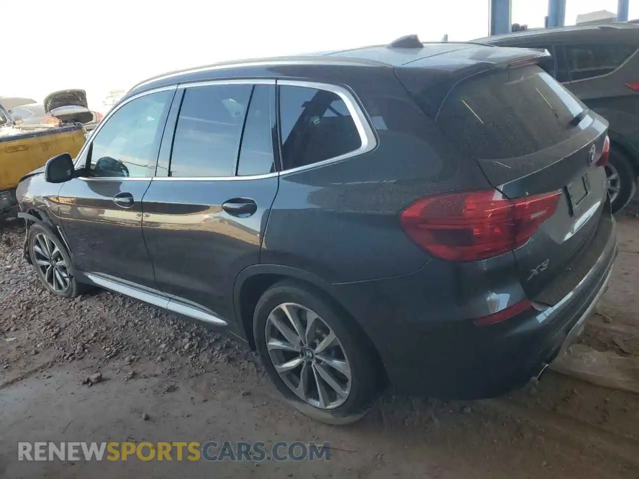 2 Photograph of a damaged car 5UXTR7C50KLF33102 BMW X3 2019