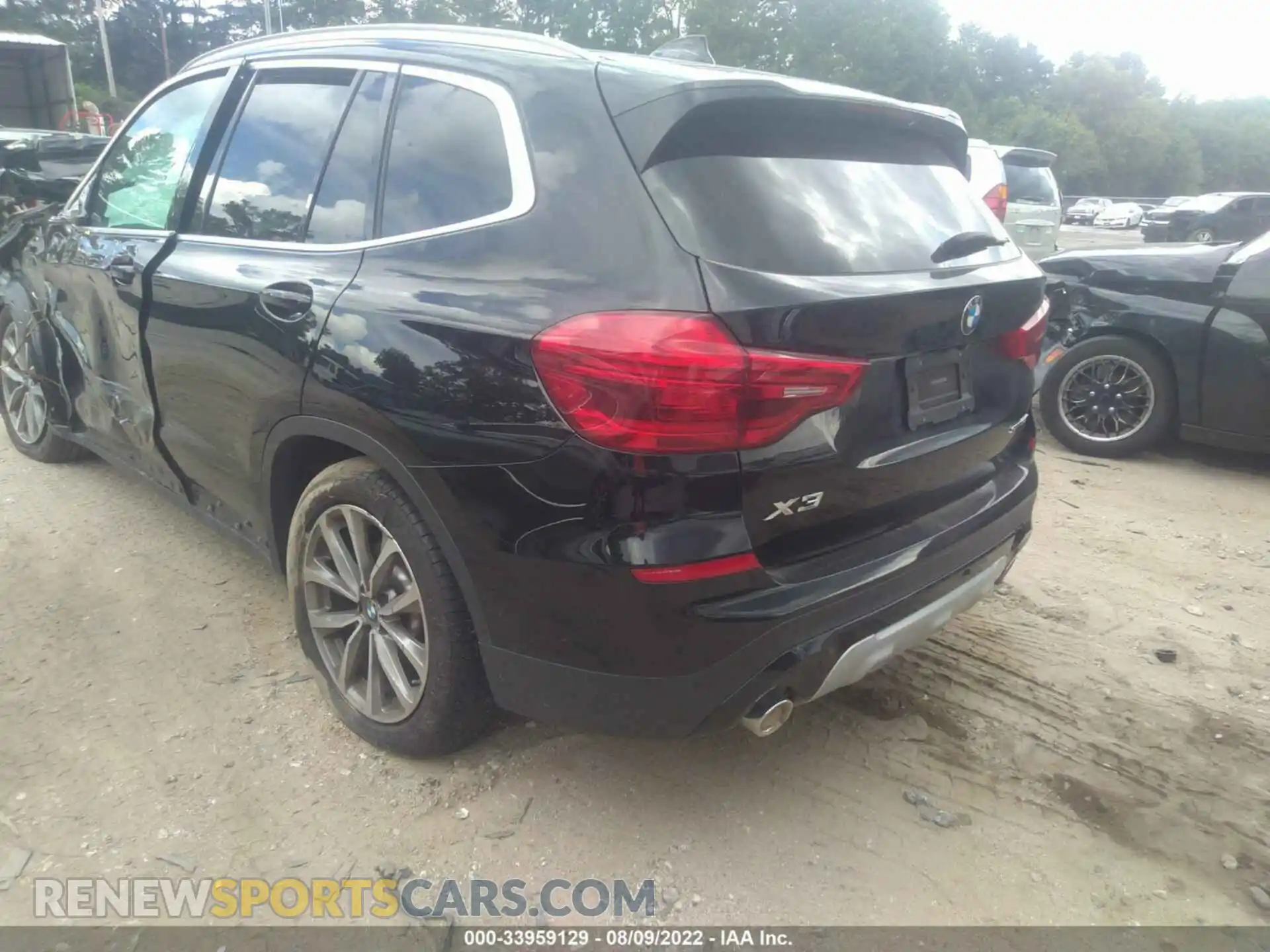 3 Photograph of a damaged car 5UXTR7C50KLF35805 BMW X3 2019