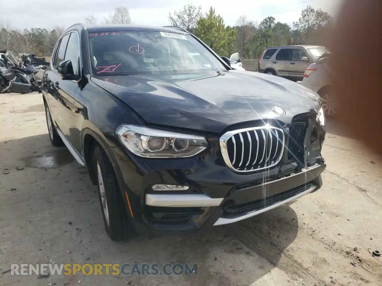 1 Photograph of a damaged car 5UXTR7C50KLR39720 BMW X3 2019