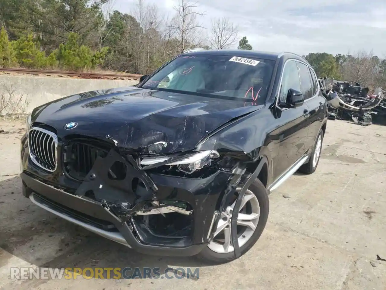 2 Photograph of a damaged car 5UXTR7C50KLR39720 BMW X3 2019