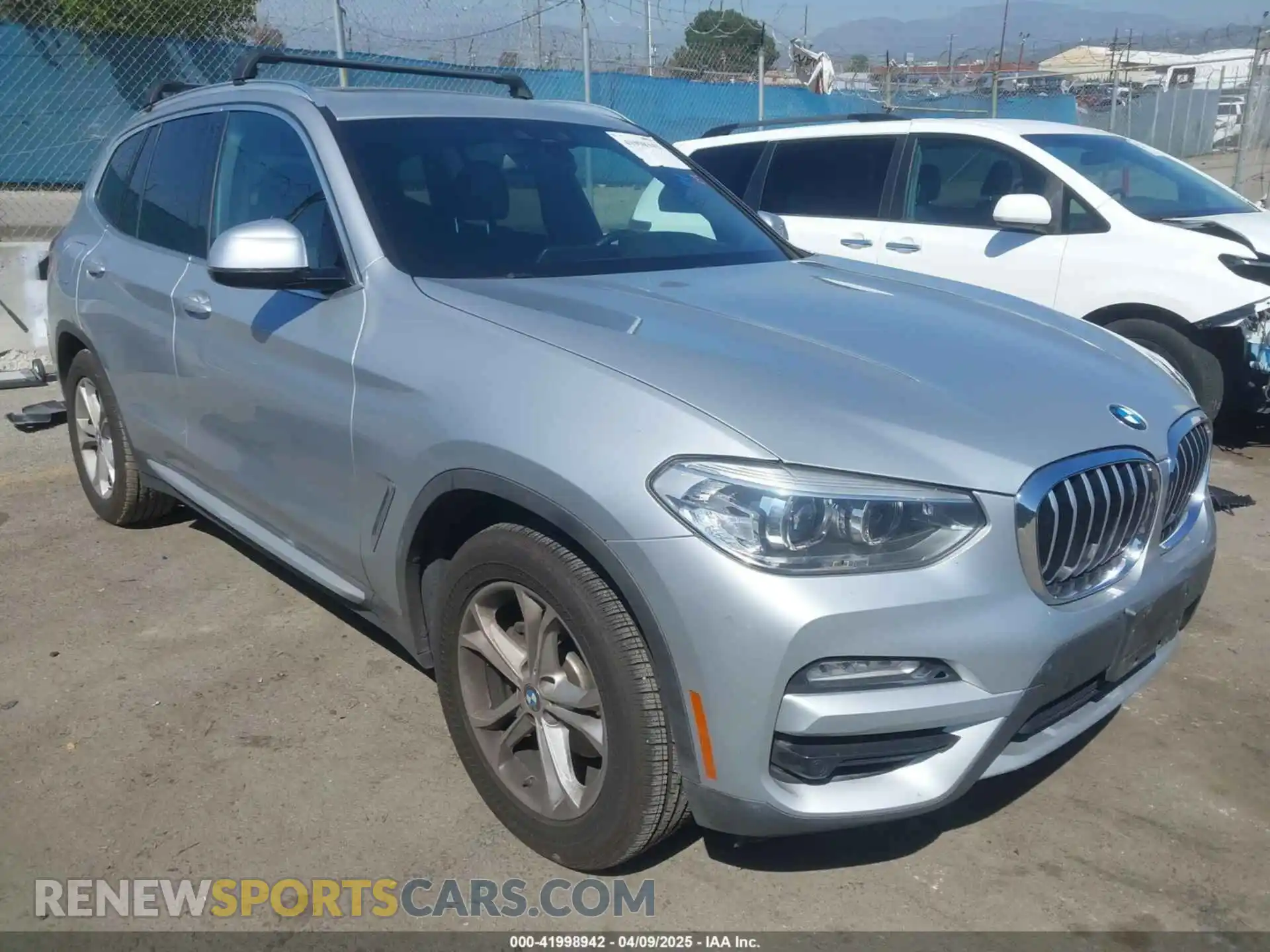 1 Photograph of a damaged car 5UXTR7C50KLR47364 BMW X3 2019