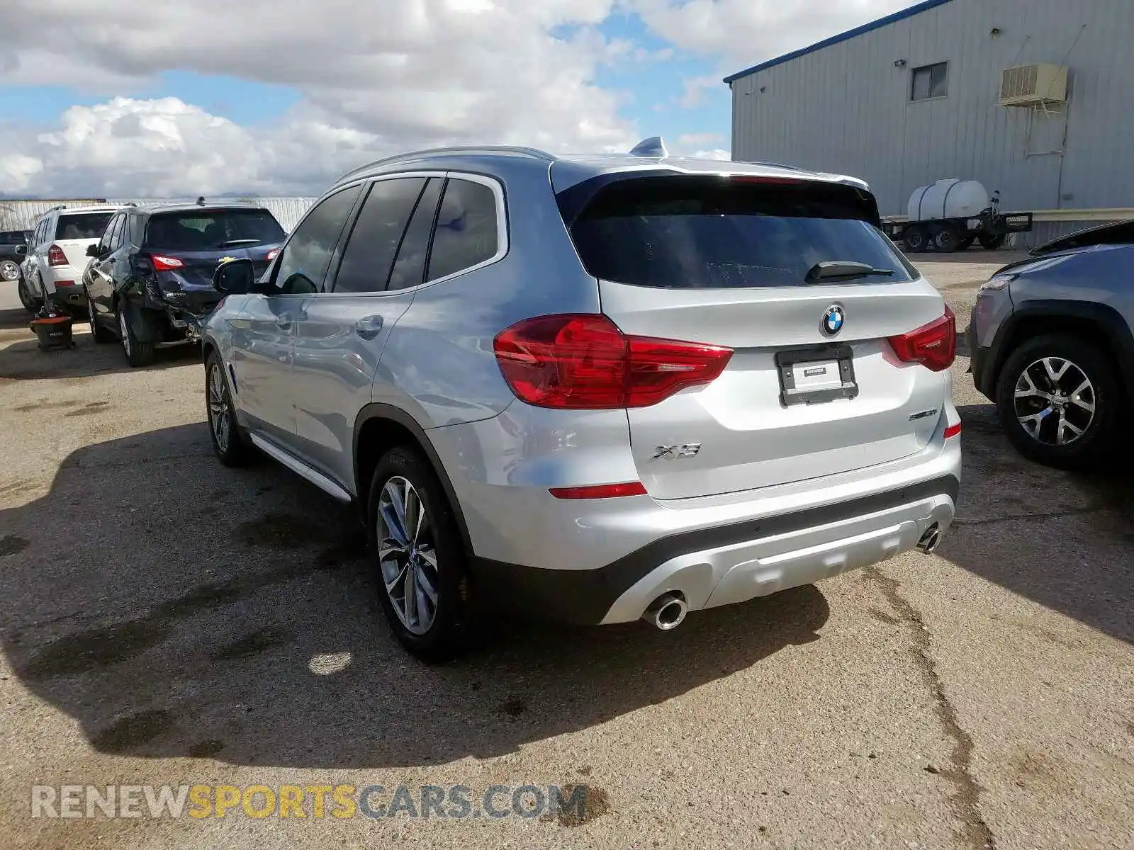 3 Photograph of a damaged car 5UXTR7C51KLF27938 BMW X3 2019