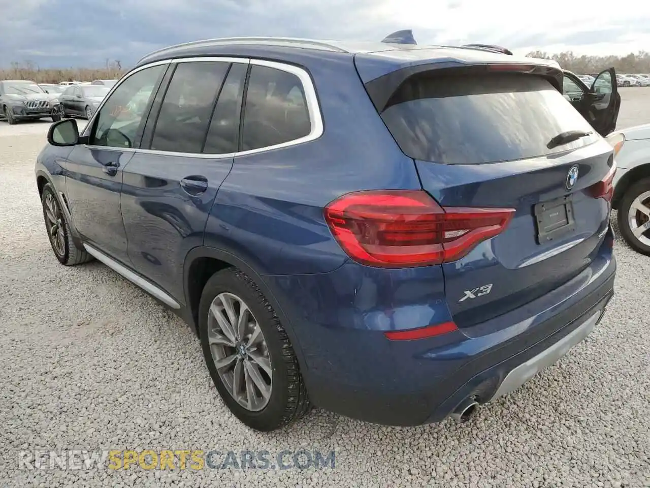 3 Photograph of a damaged car 5UXTR7C51KLF30757 BMW X3 2019