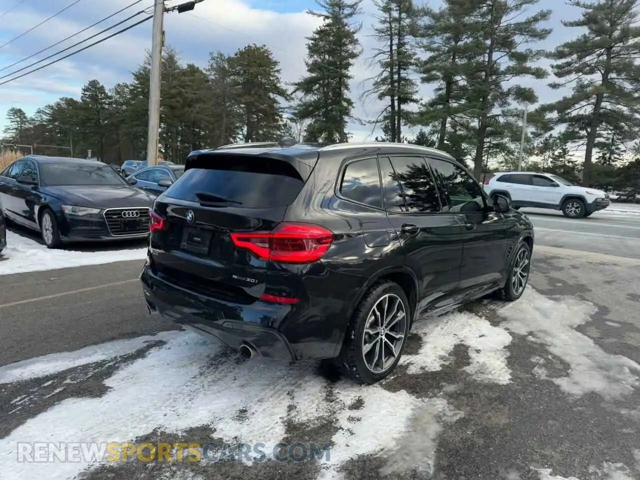 3 Photograph of a damaged car 5UXTR7C52KLE96621 BMW X3 2019