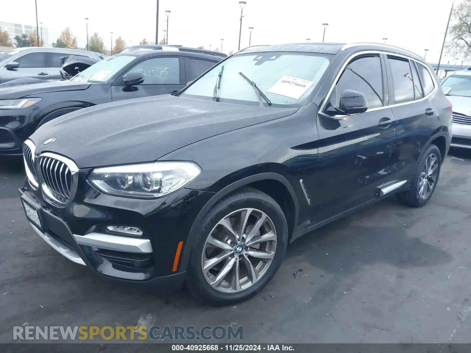 2 Фотография поврежденного автомобиля 5UXTR7C52KLE98918 BMW X3 2019