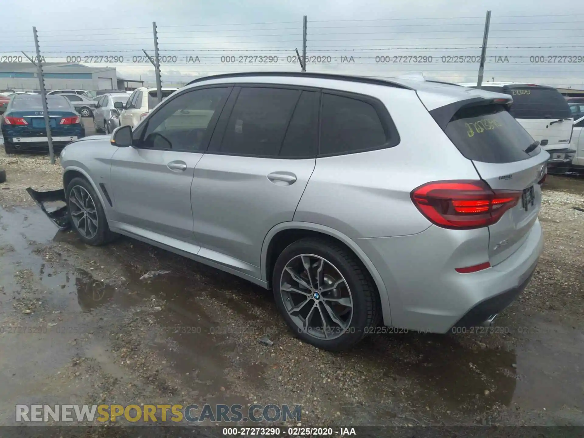 3 Photograph of a damaged car 5UXTR7C52KLF24272 BMW X3 2019