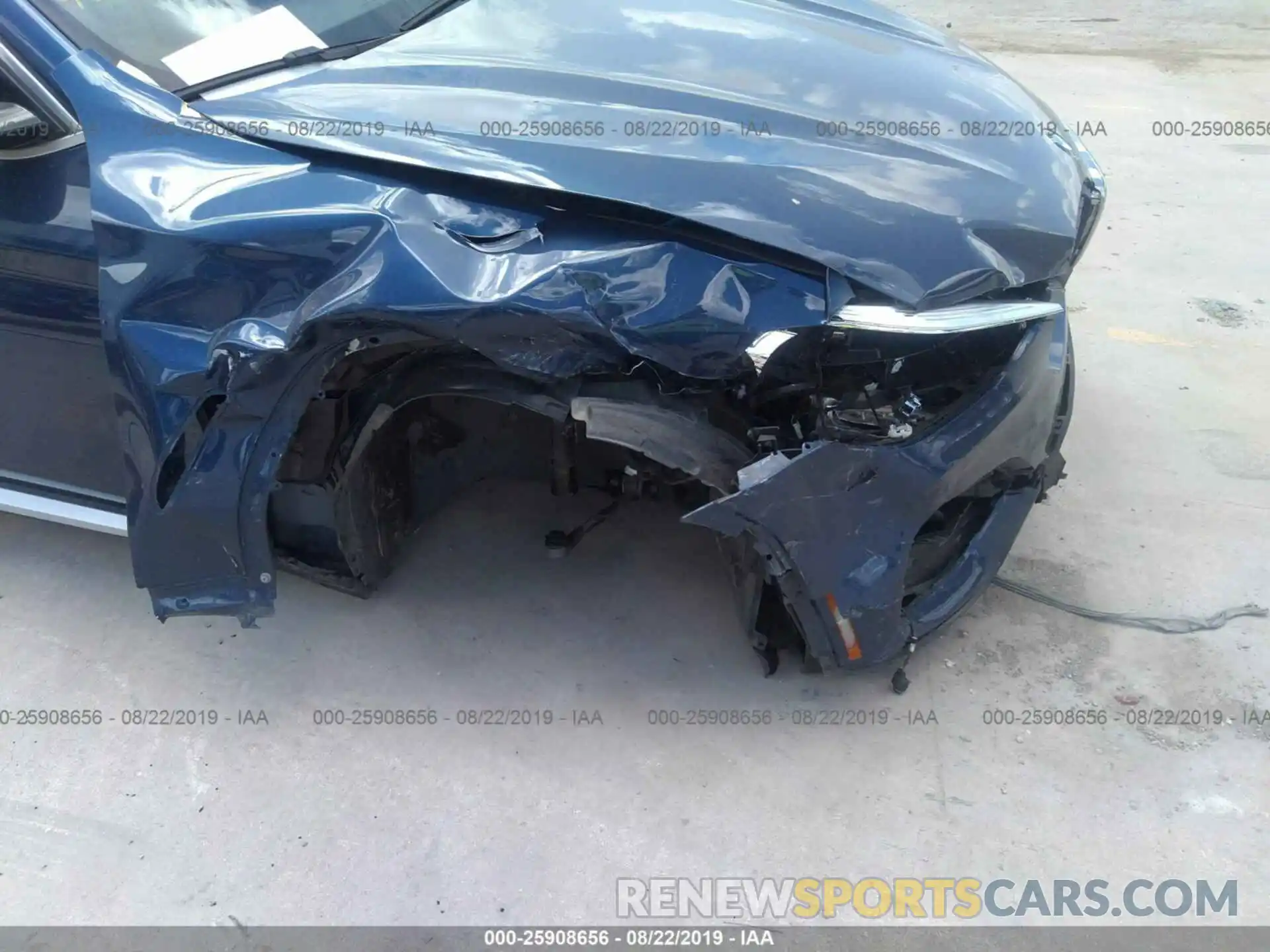 6 Photograph of a damaged car 5UXTR7C52KLF24840 BMW X3 2019
