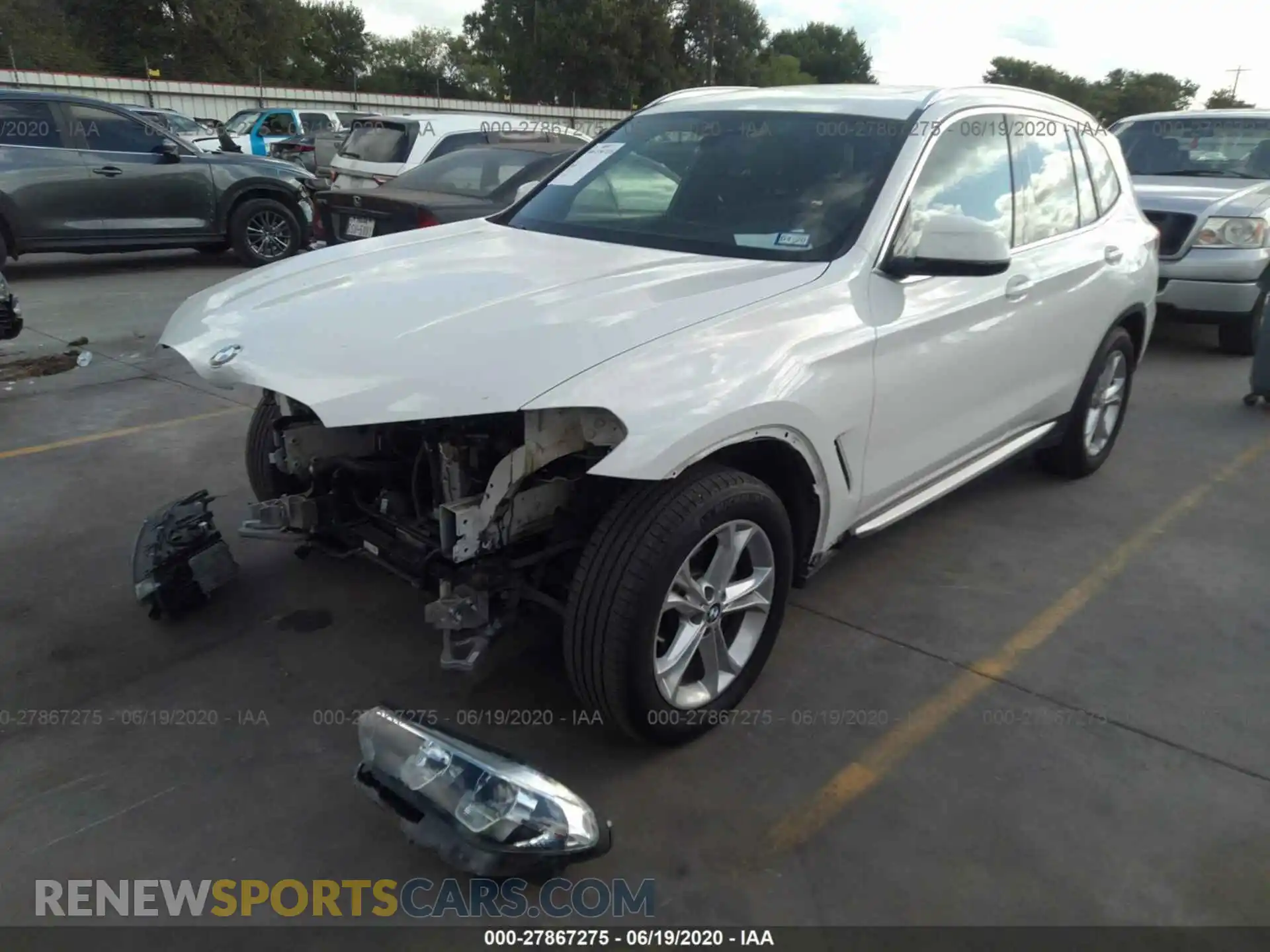 2 Photograph of a damaged car 5UXTR7C52KLF25082 BMW X3 2019