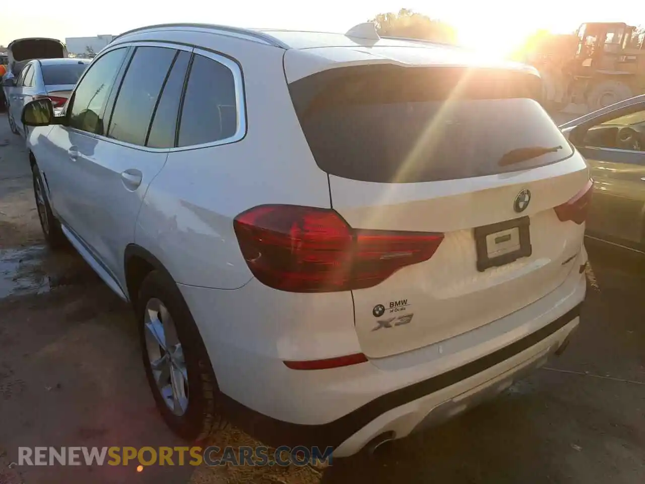 3 Photograph of a damaged car 5UXTR7C52KLF34638 BMW X3 2019