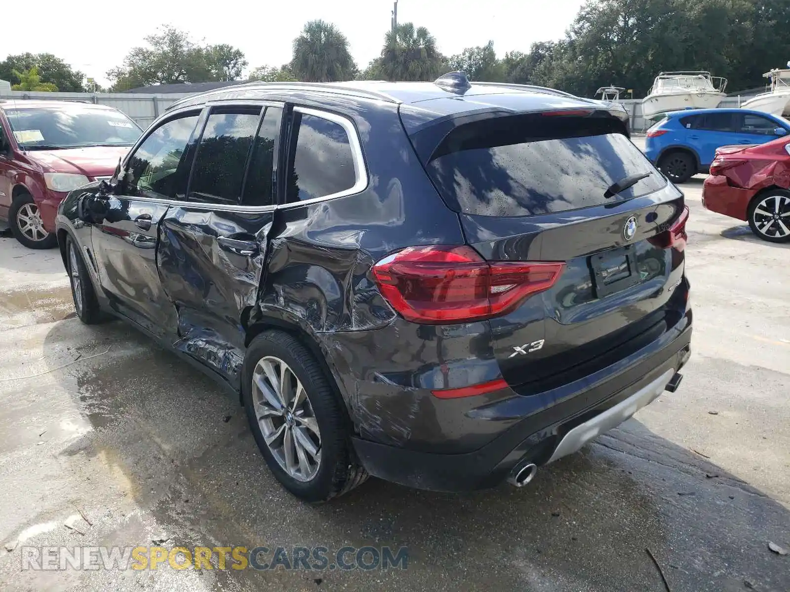 3 Photograph of a damaged car 5UXTR7C52KLR49875 BMW X3 2019