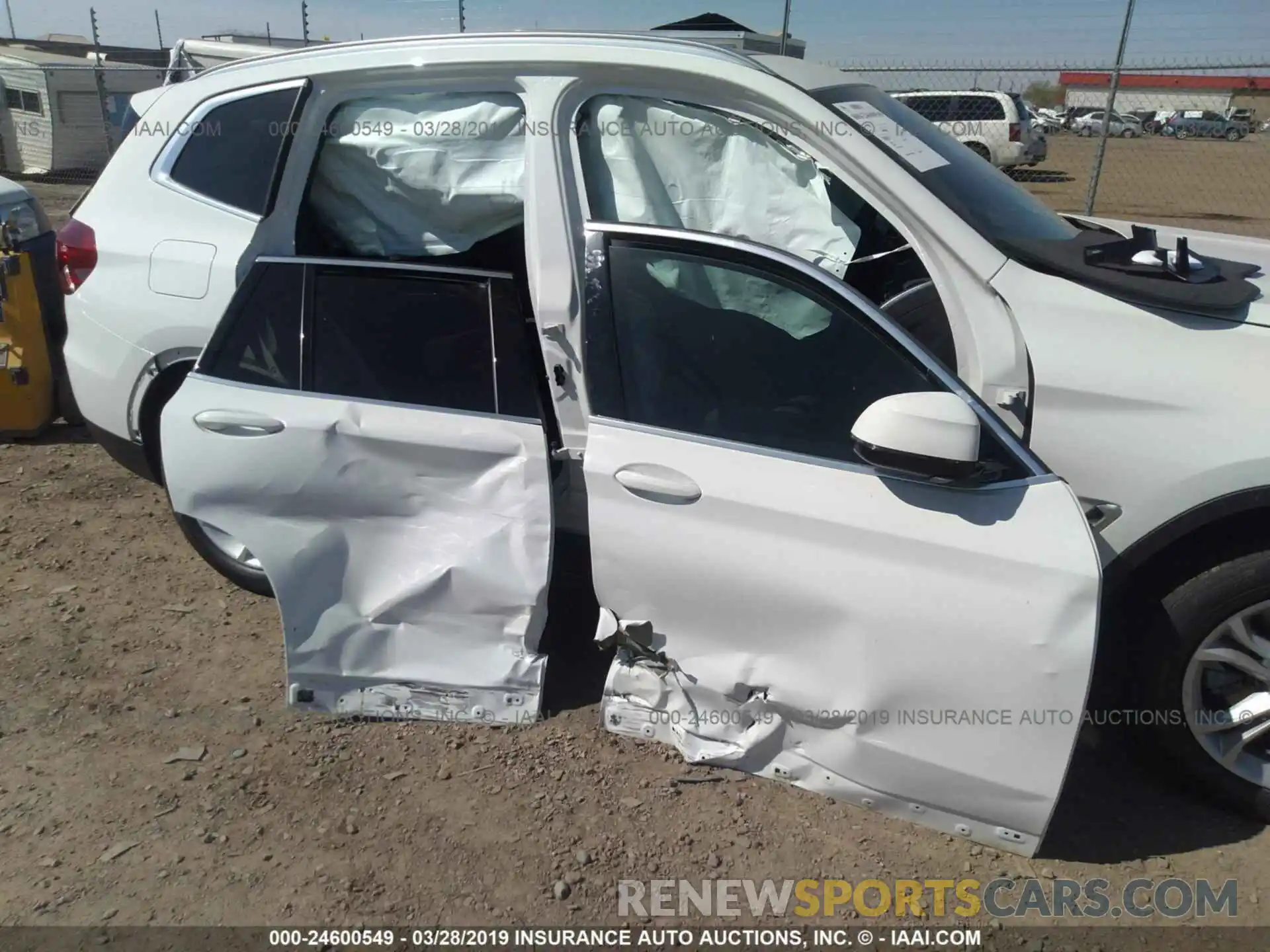 6 Photograph of a damaged car 5UXTR7C53KLF31022 BMW X3 2019