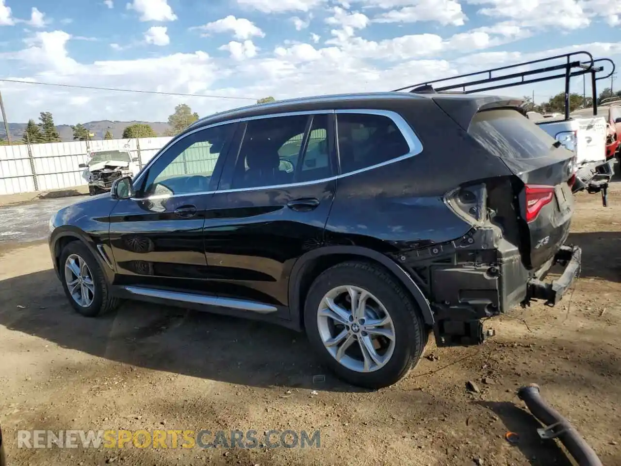 2 Photograph of a damaged car 5UXTR7C54KLR39557 BMW X3 2019