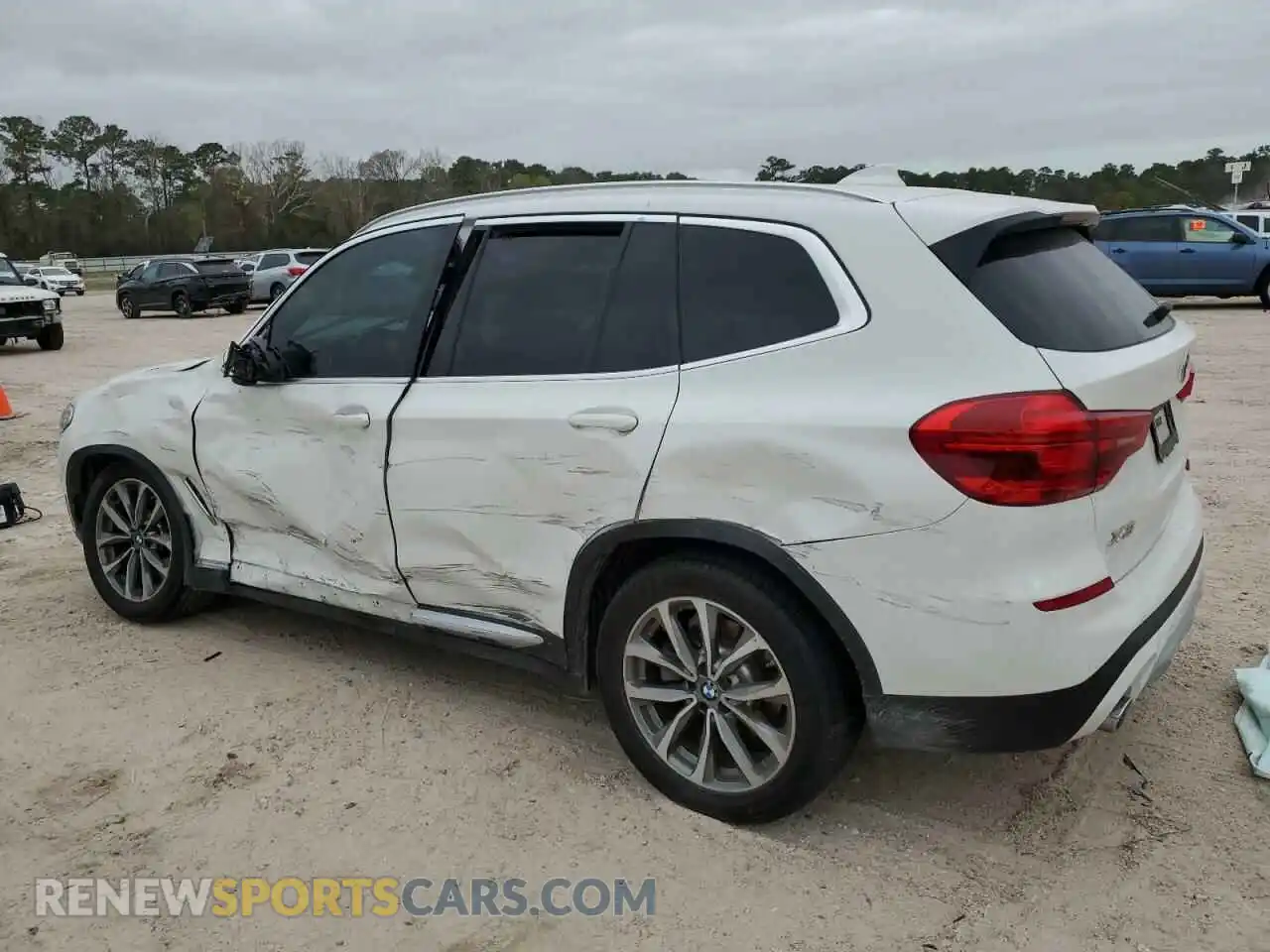 2 fotografías del automóvil dañado 5UXTR7C54KLR48680 BMW X3 2019