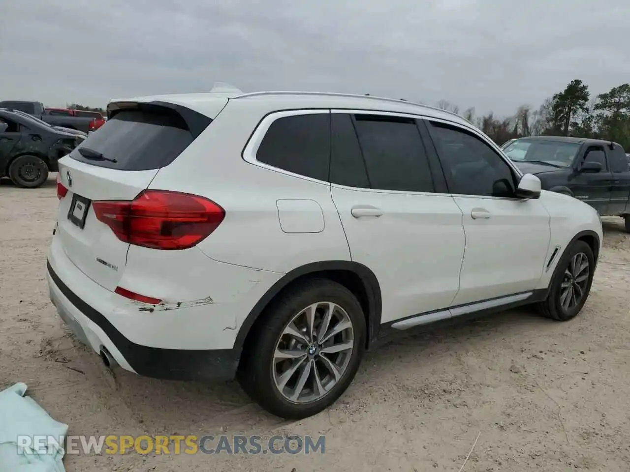 3 fotografías del automóvil dañado 5UXTR7C54KLR48680 BMW X3 2019