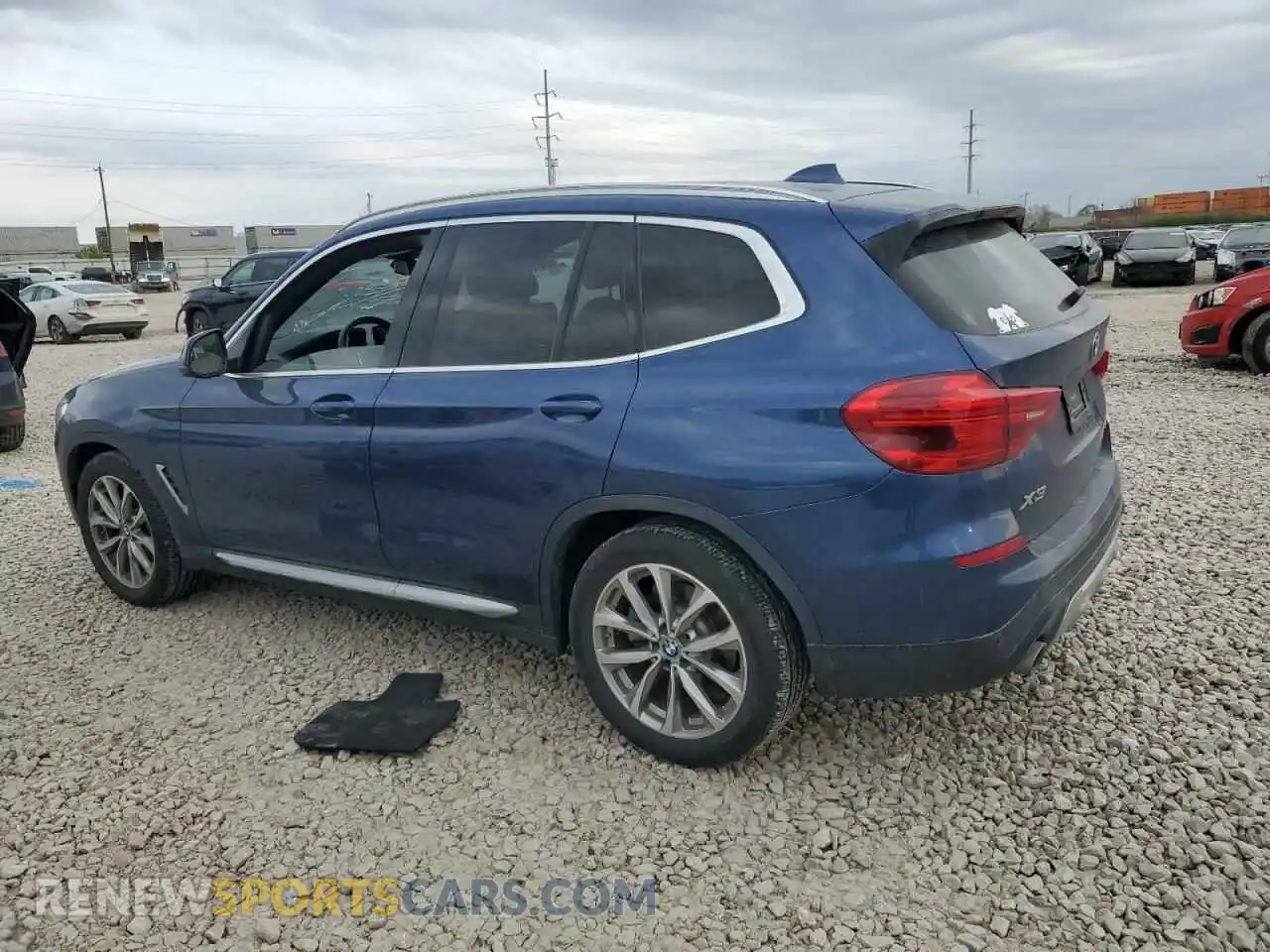 2 Photograph of a damaged car 5UXTR7C55KLE88917 BMW X3 2019
