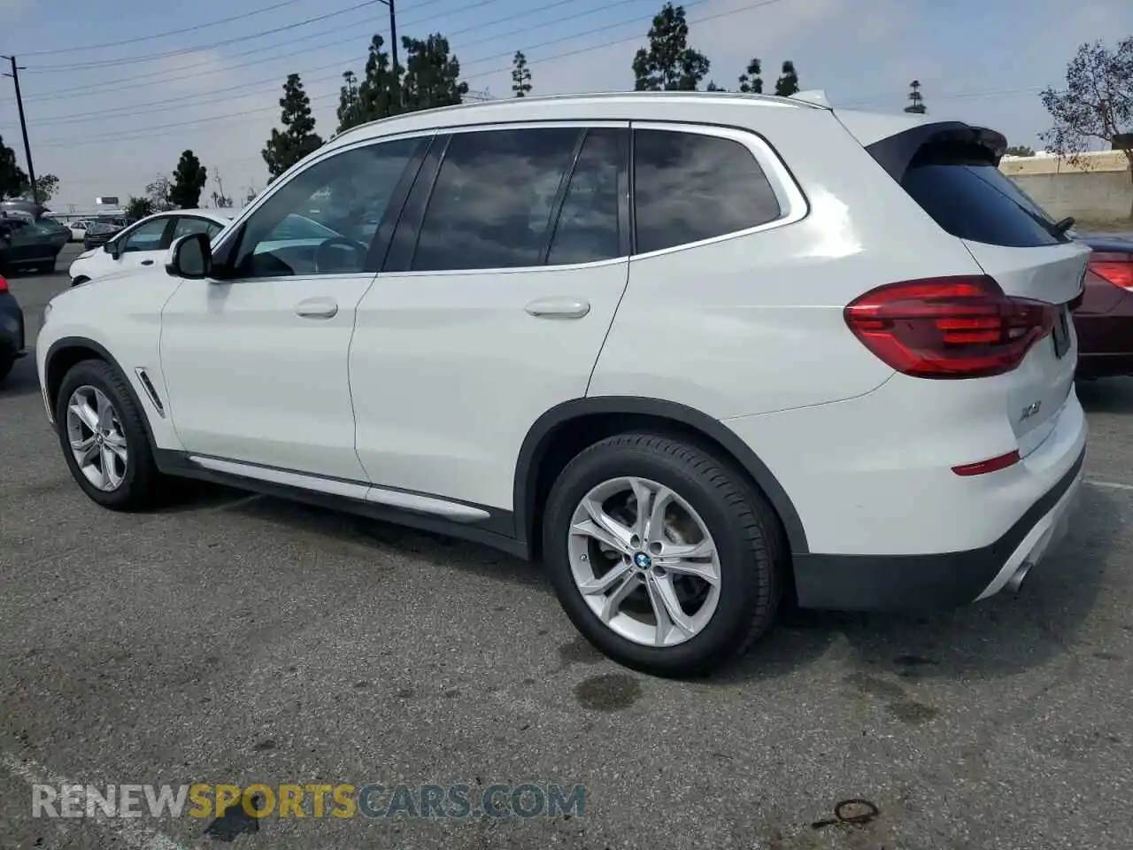 2 Photograph of a damaged car 5UXTR7C55KLE93812 BMW X3 2019
