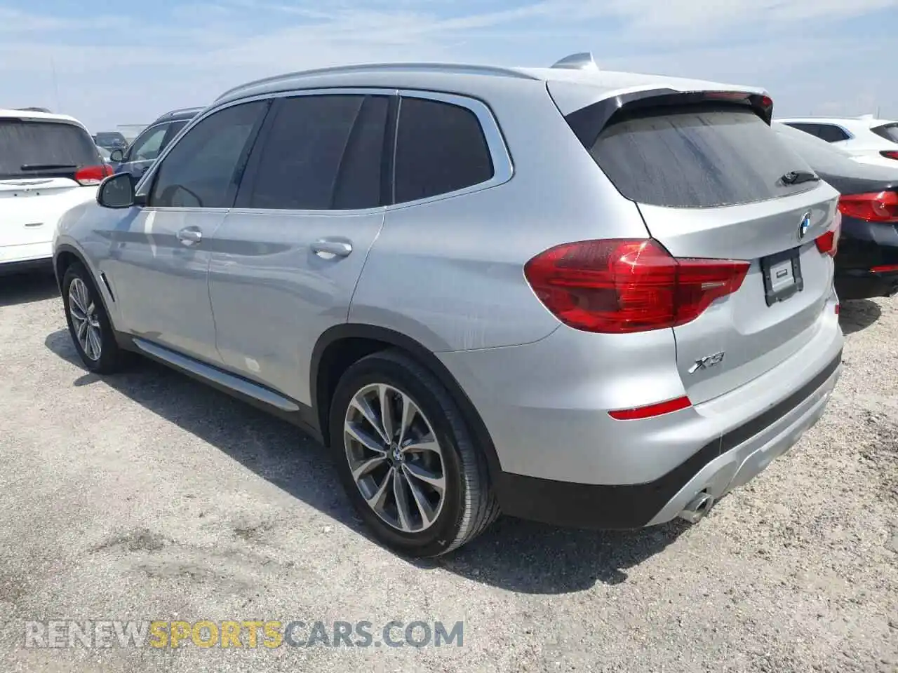 2 Photograph of a damaged car 5UXTR7C55KLF30387 BMW X3 2019