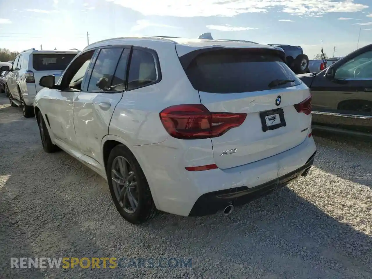 3 Photograph of a damaged car 5UXTR7C55KLF31796 BMW X3 2019