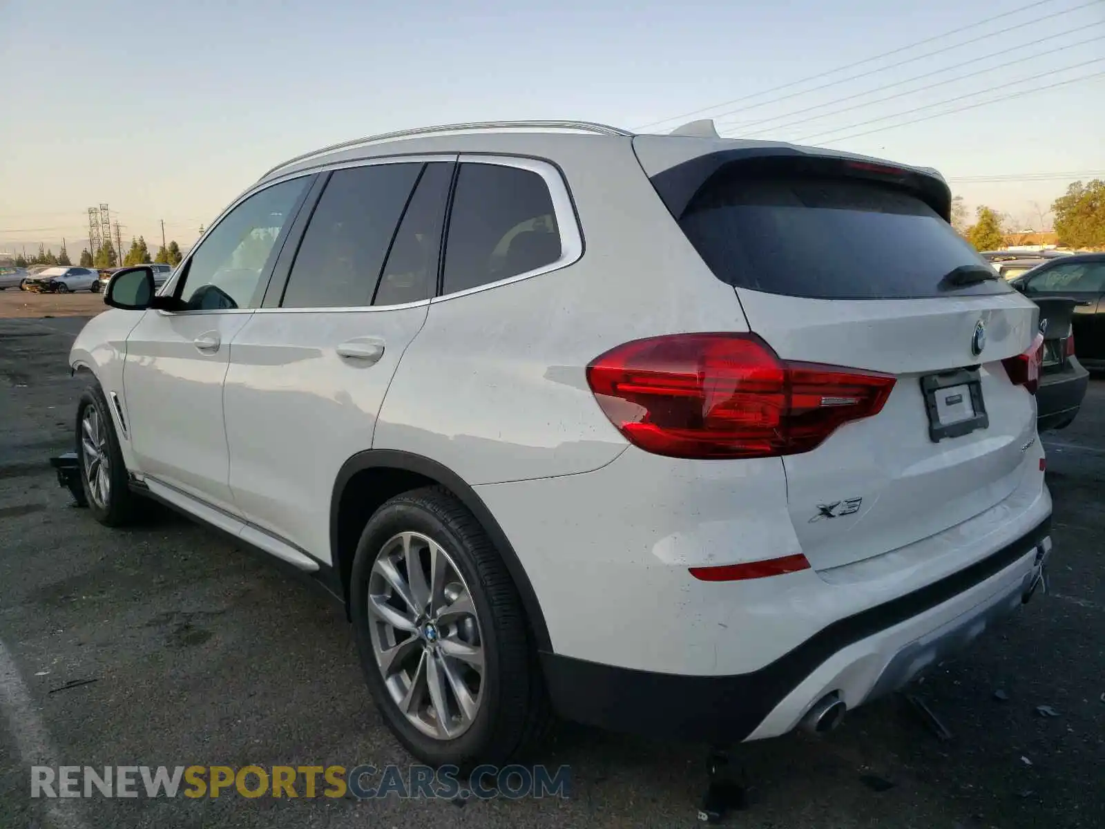 3 Photograph of a damaged car 5UXTR7C55KLR45755 BMW X3 2019