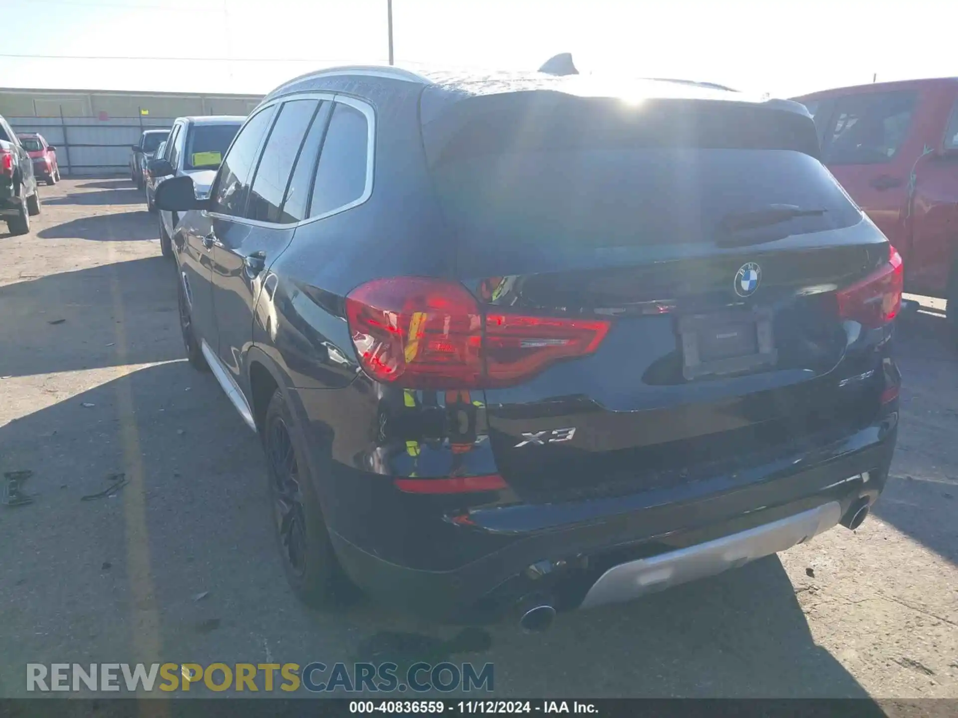 3 Photograph of a damaged car 5UXTR7C55KLR50793 BMW X3 2019